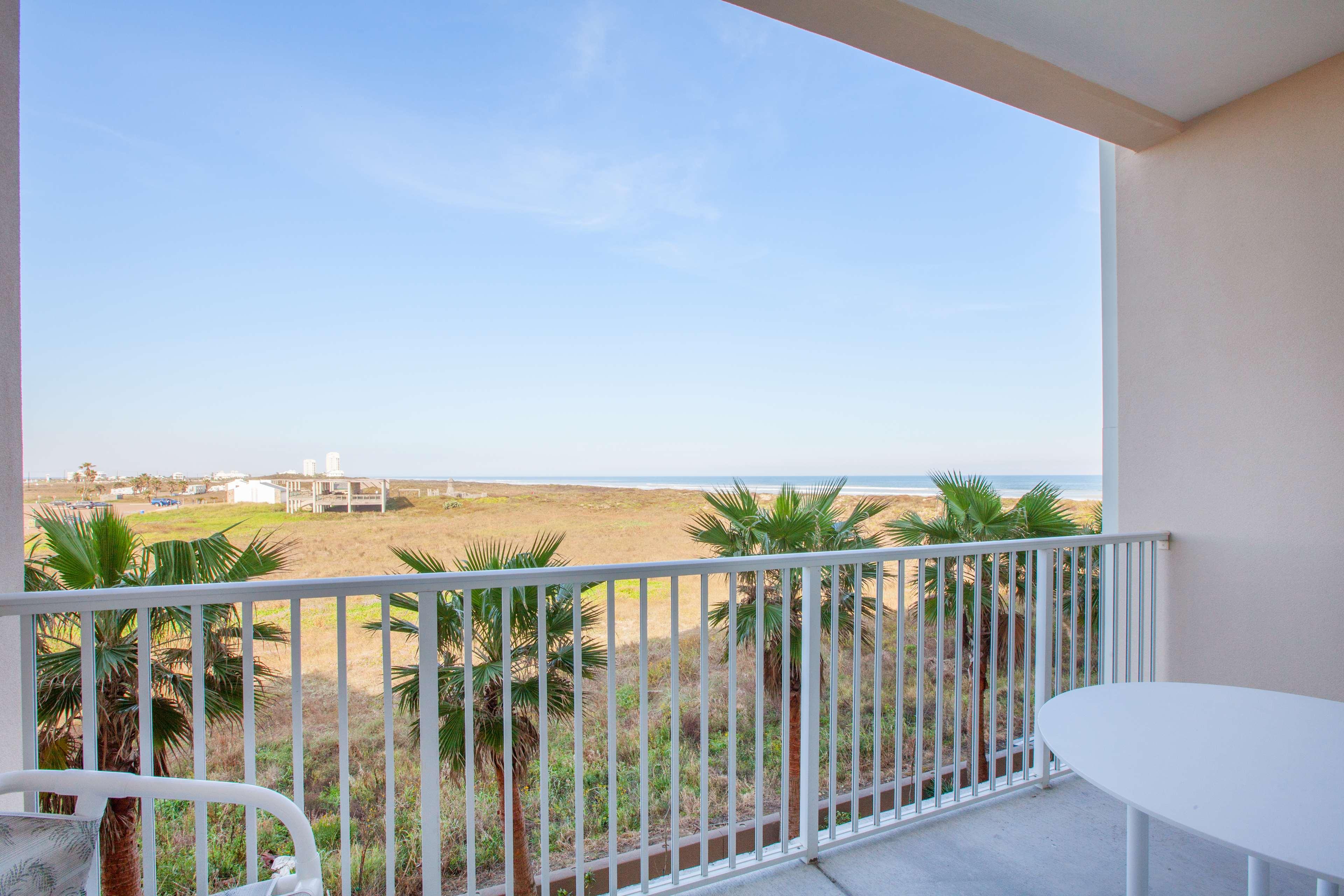 Double Partial Ocean View King Bed