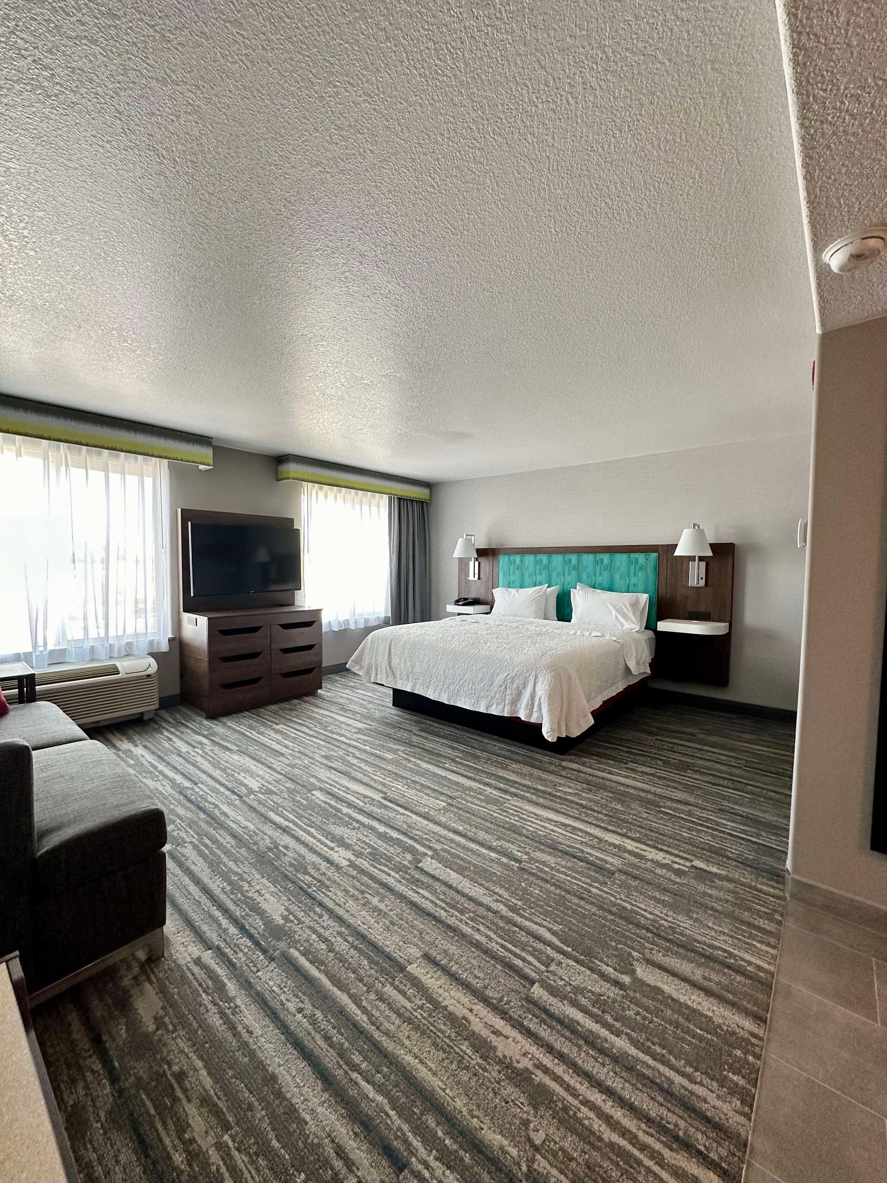 Studio King Size Bed