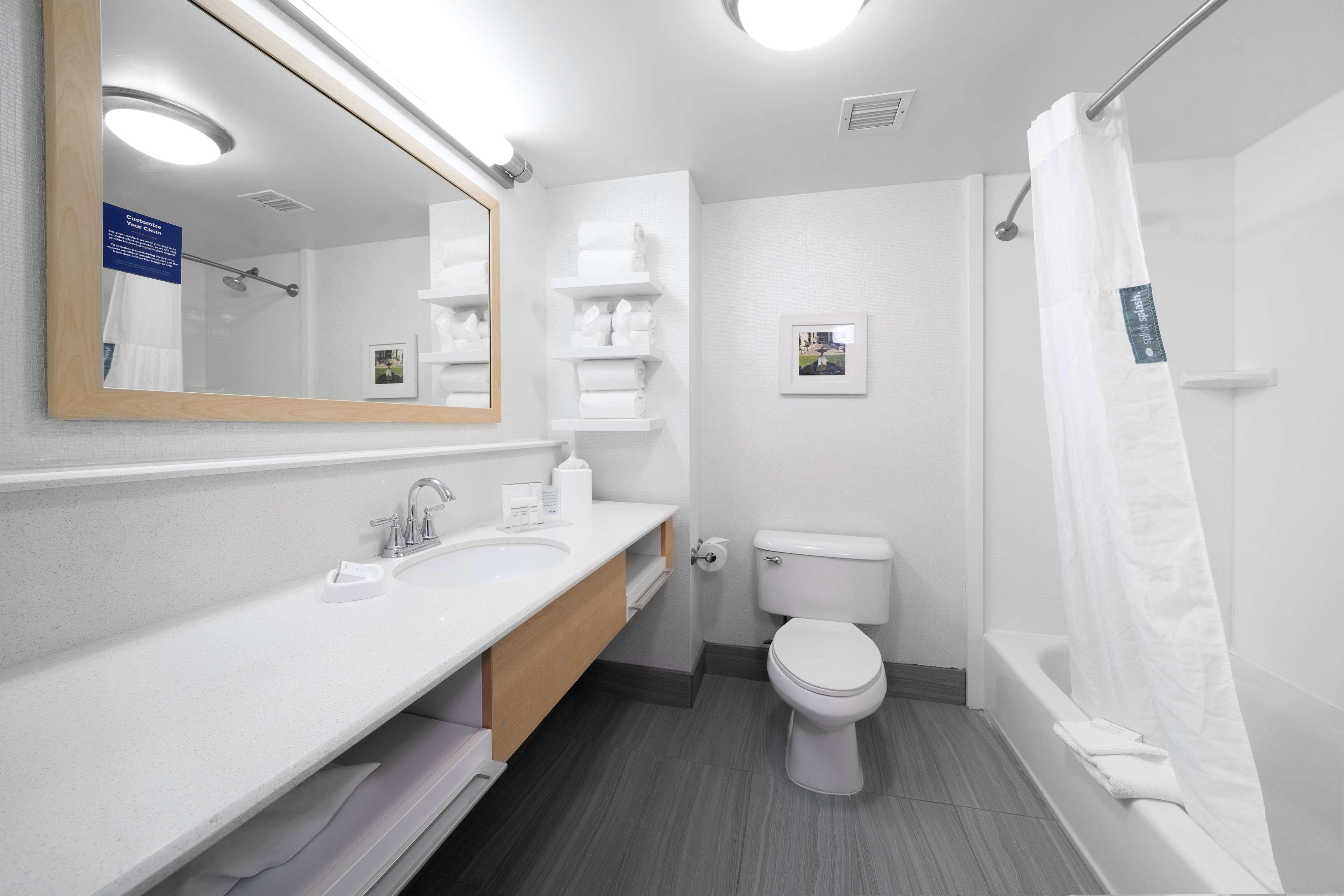 Double Two Queen Beds Non Smoking