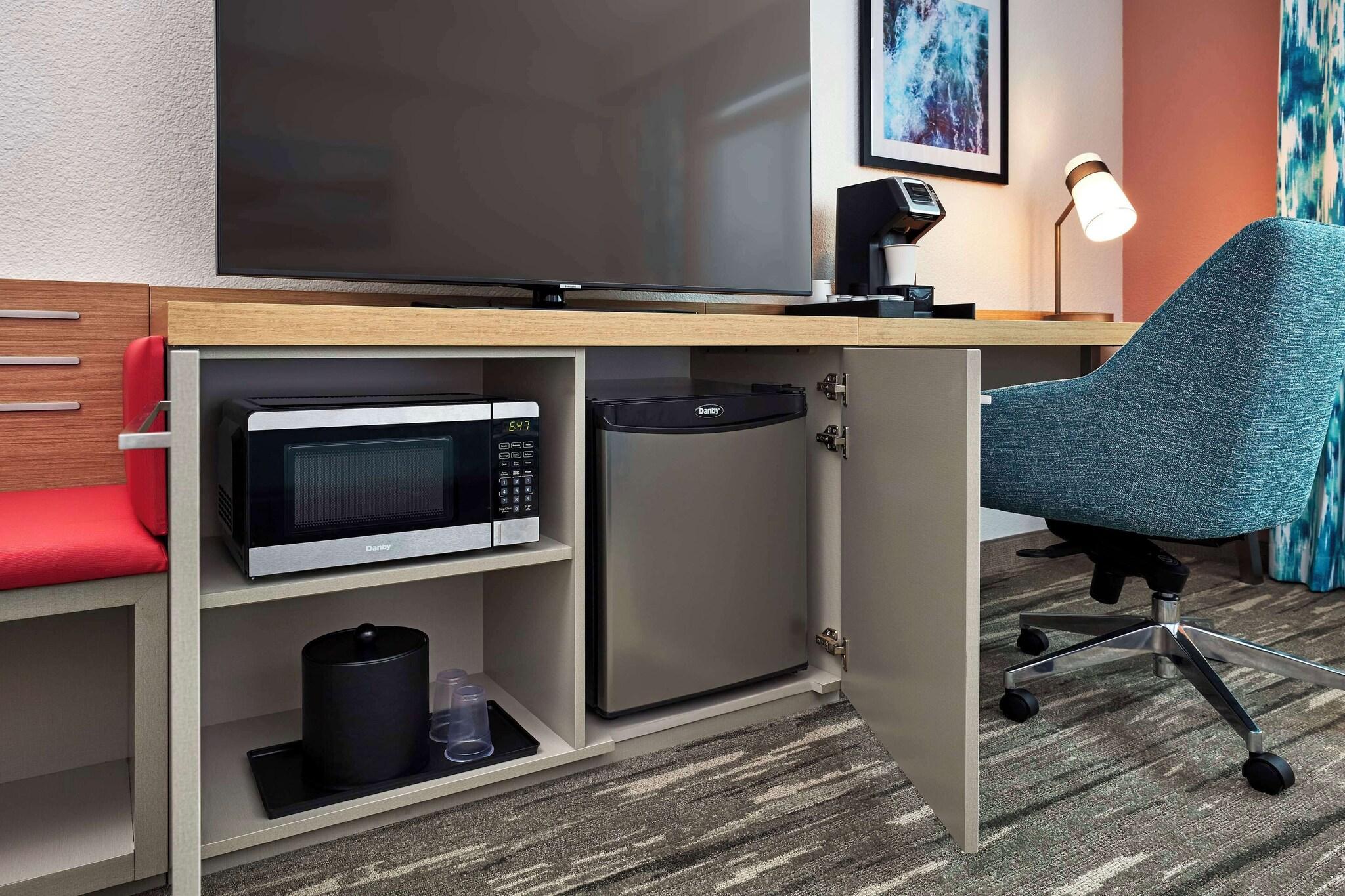 Double Deluxe King Bed