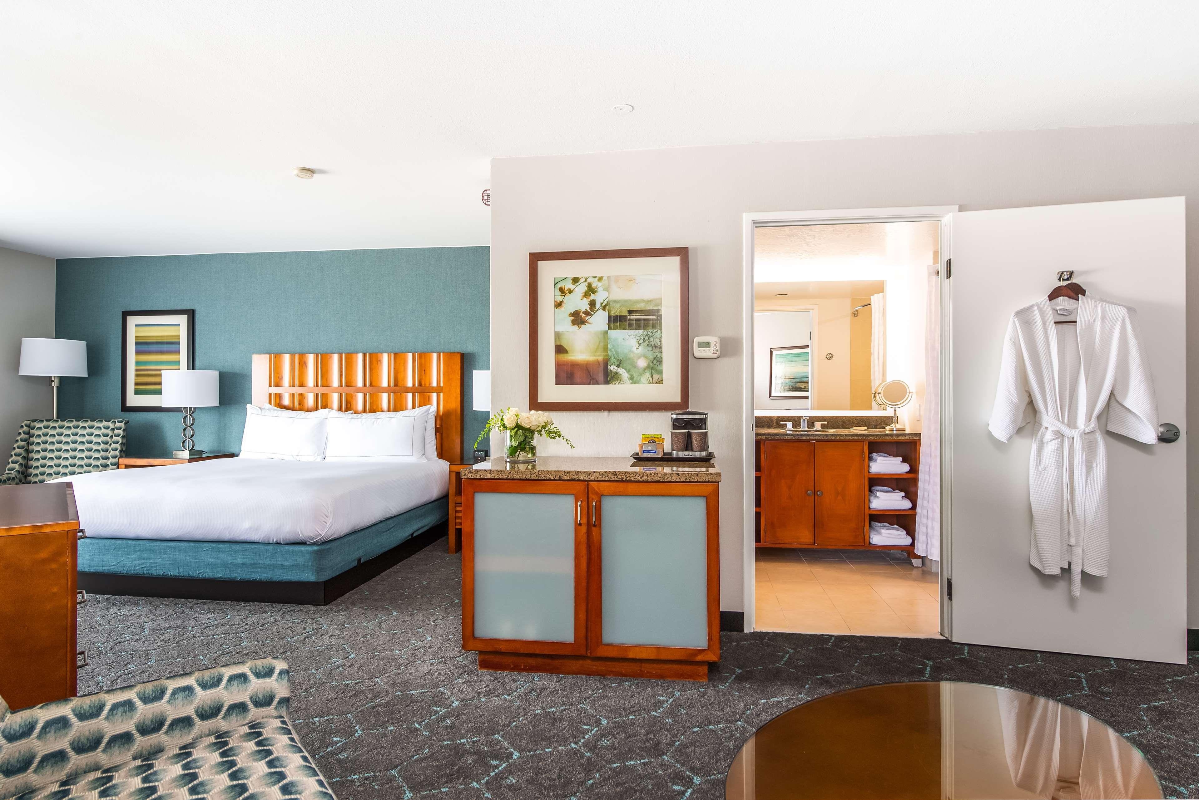 Junior Suite King Size Bed