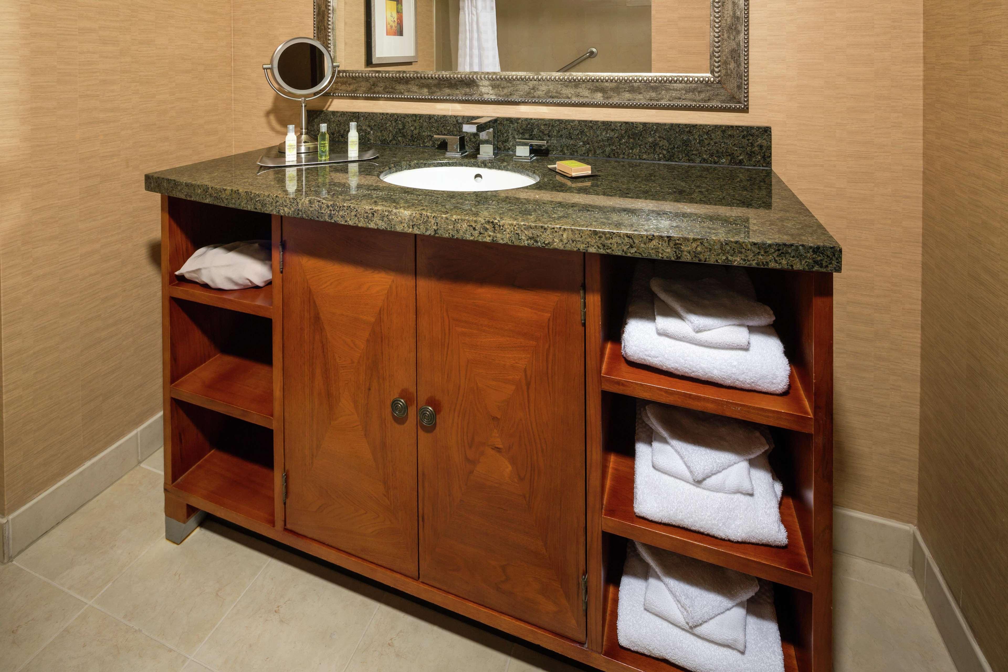 Double Two Queen Beds Non Smoking