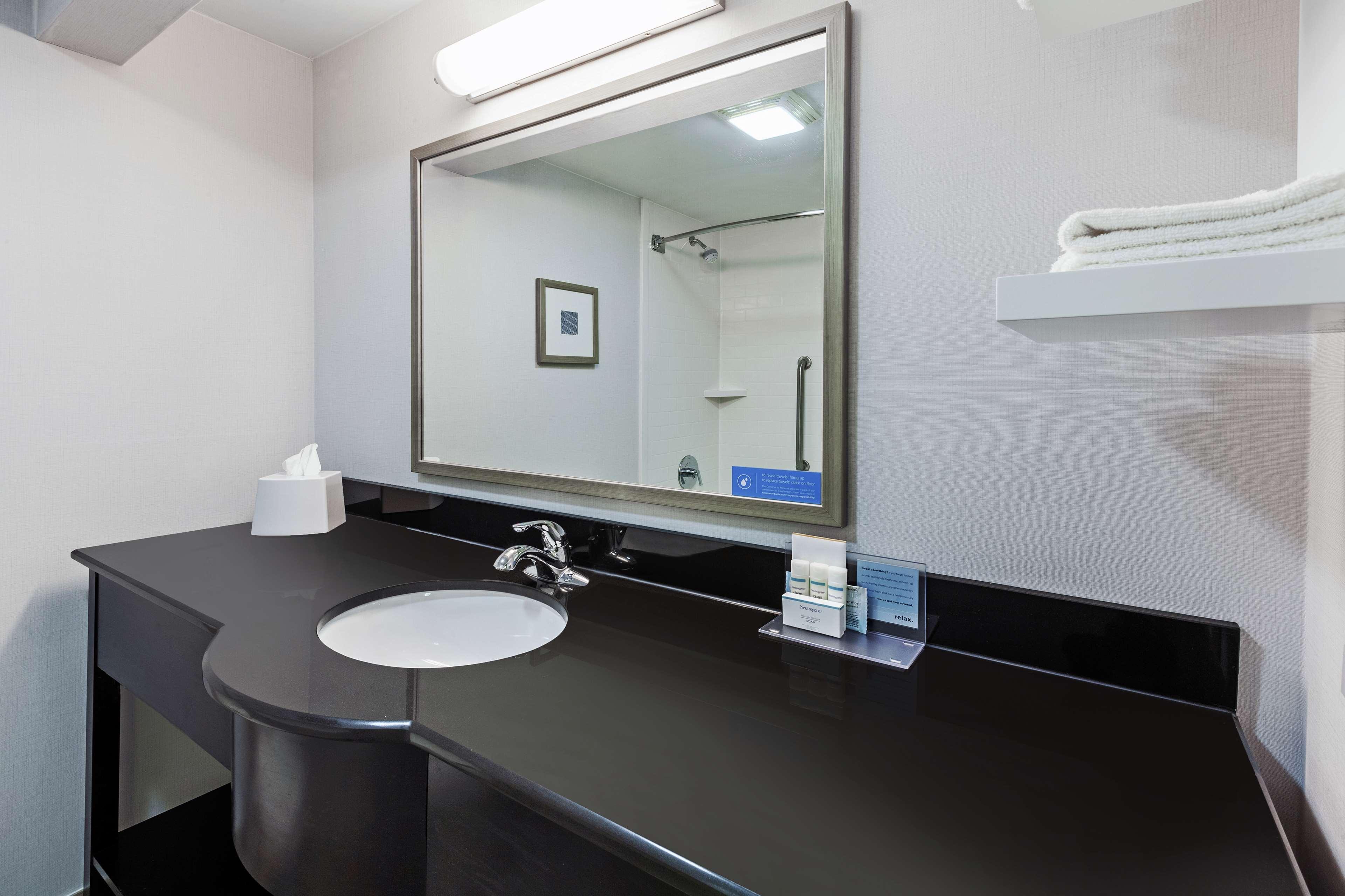 Double Two Queen Beds Non Smoking