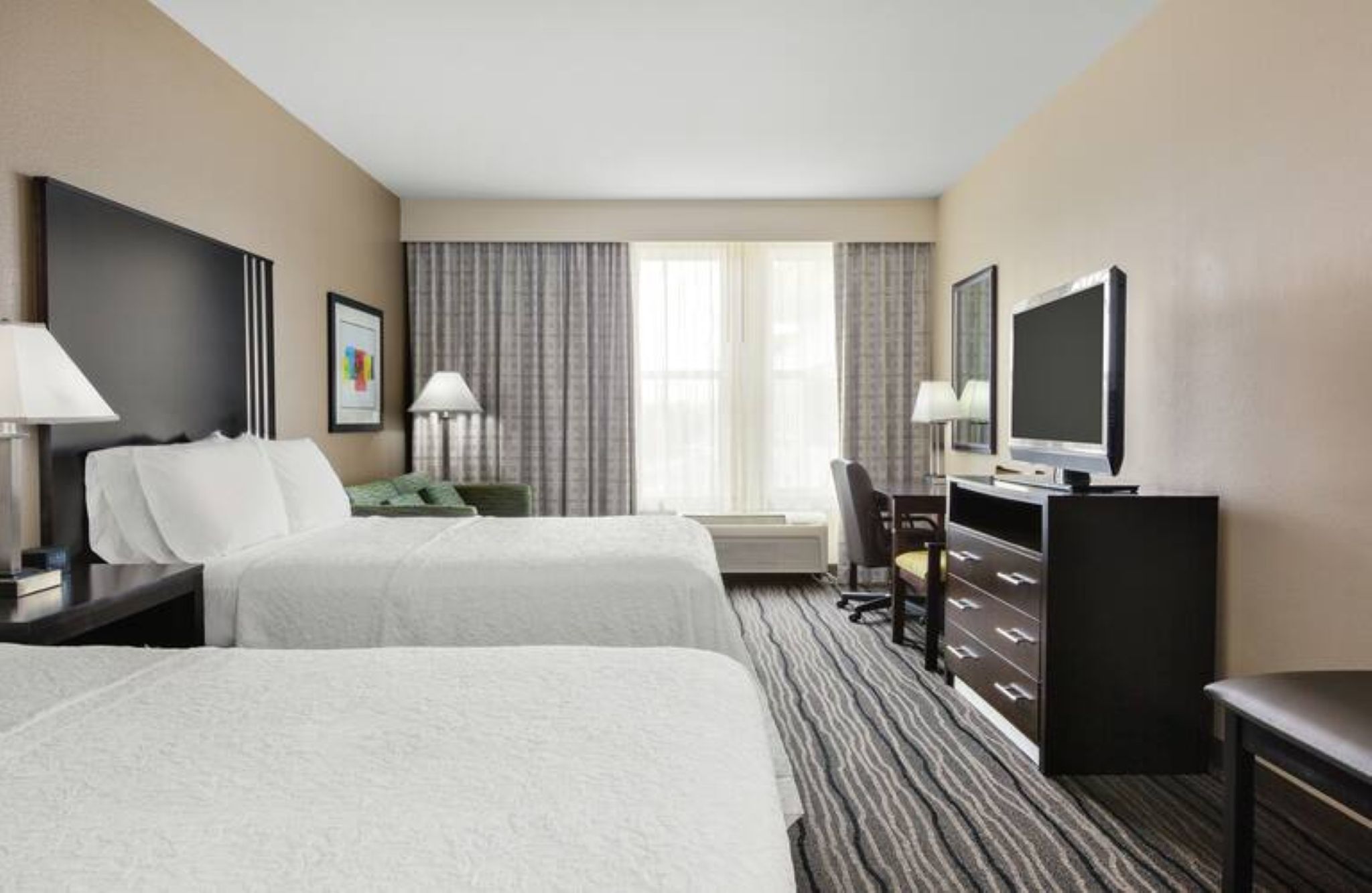 Double Two Queen Beds Non Smoking