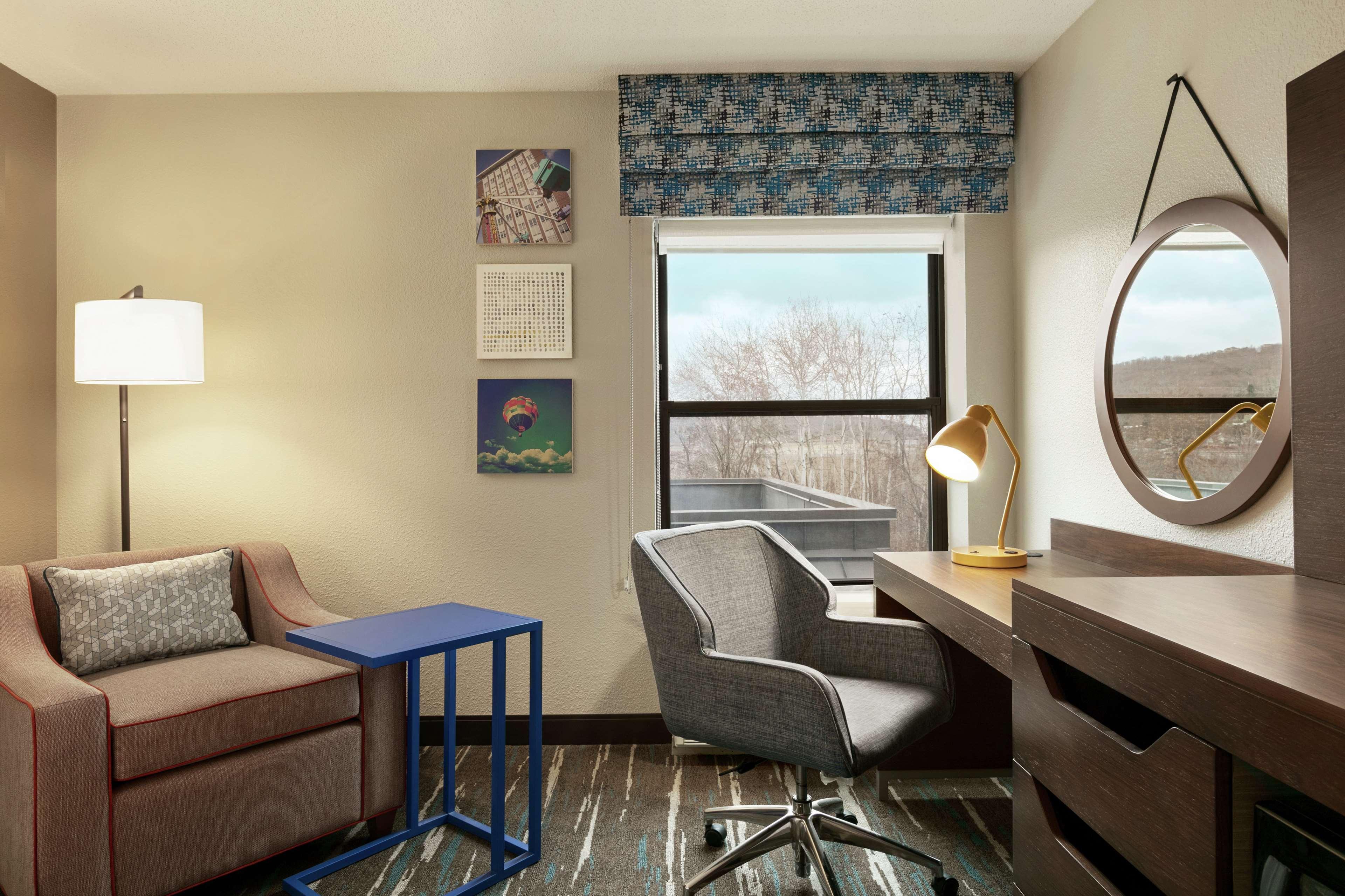 Double Queen Bed Non Smoking