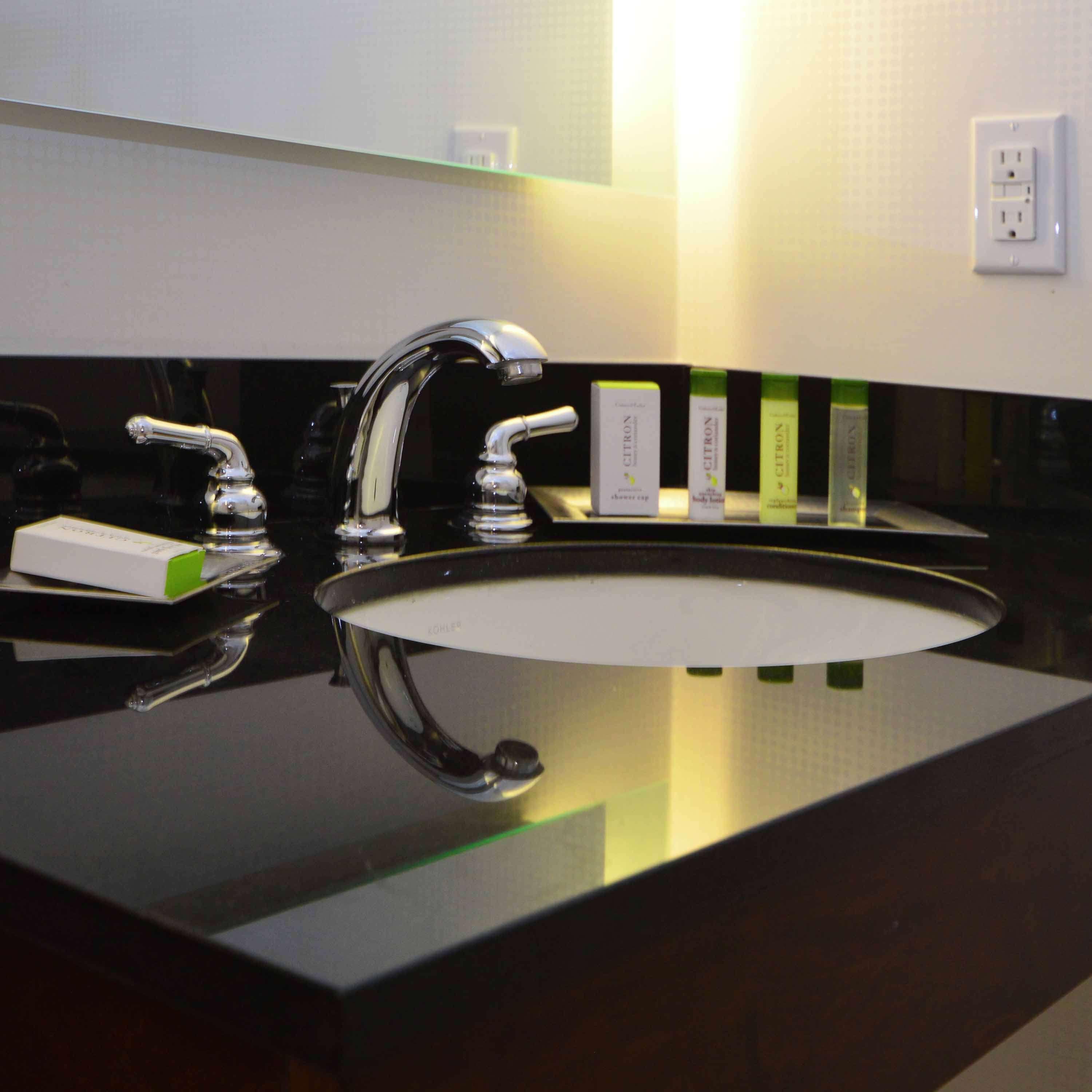 Junior Suite King Size Bed