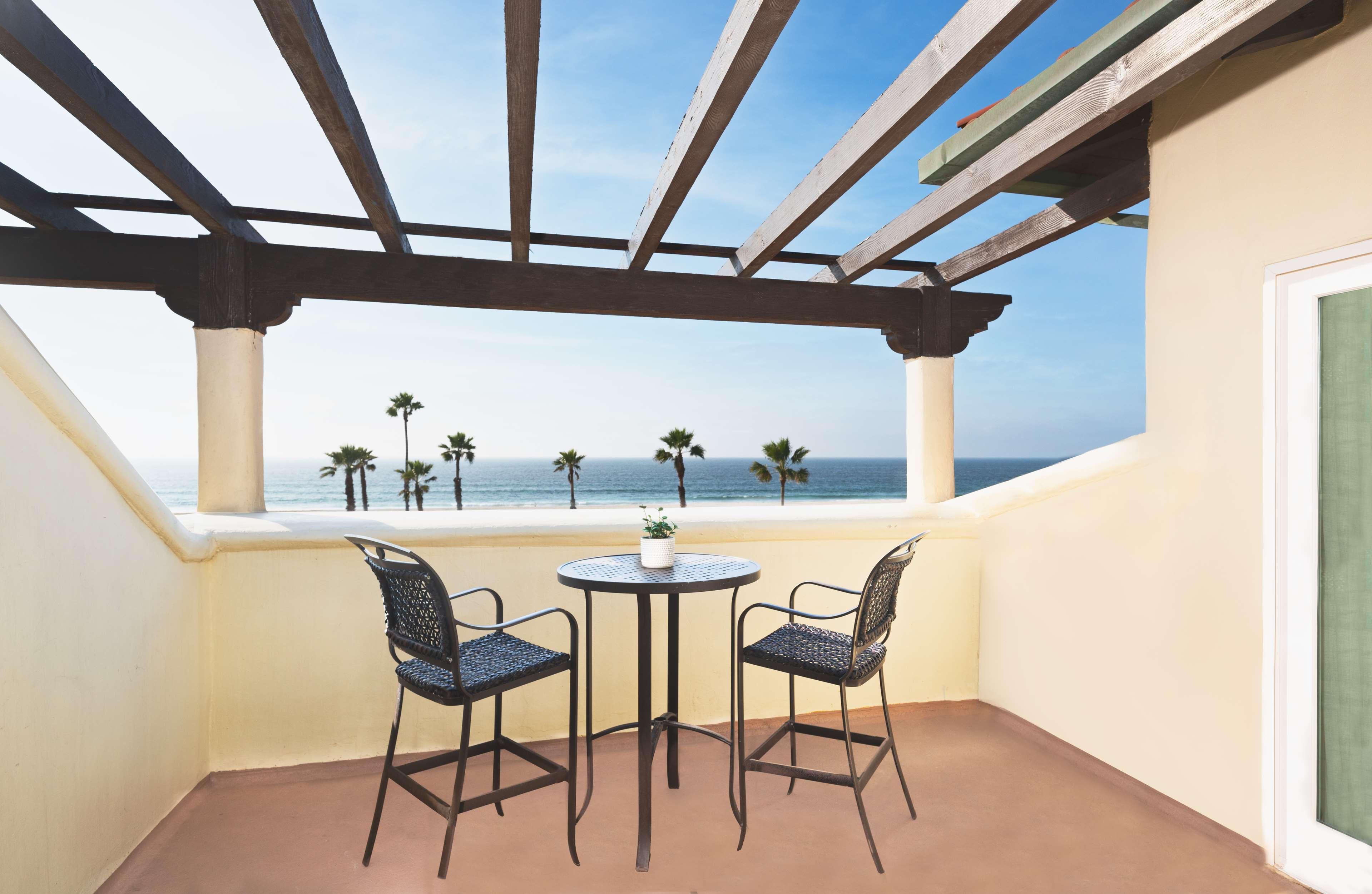 Suite Ocean View Two Queen Beds