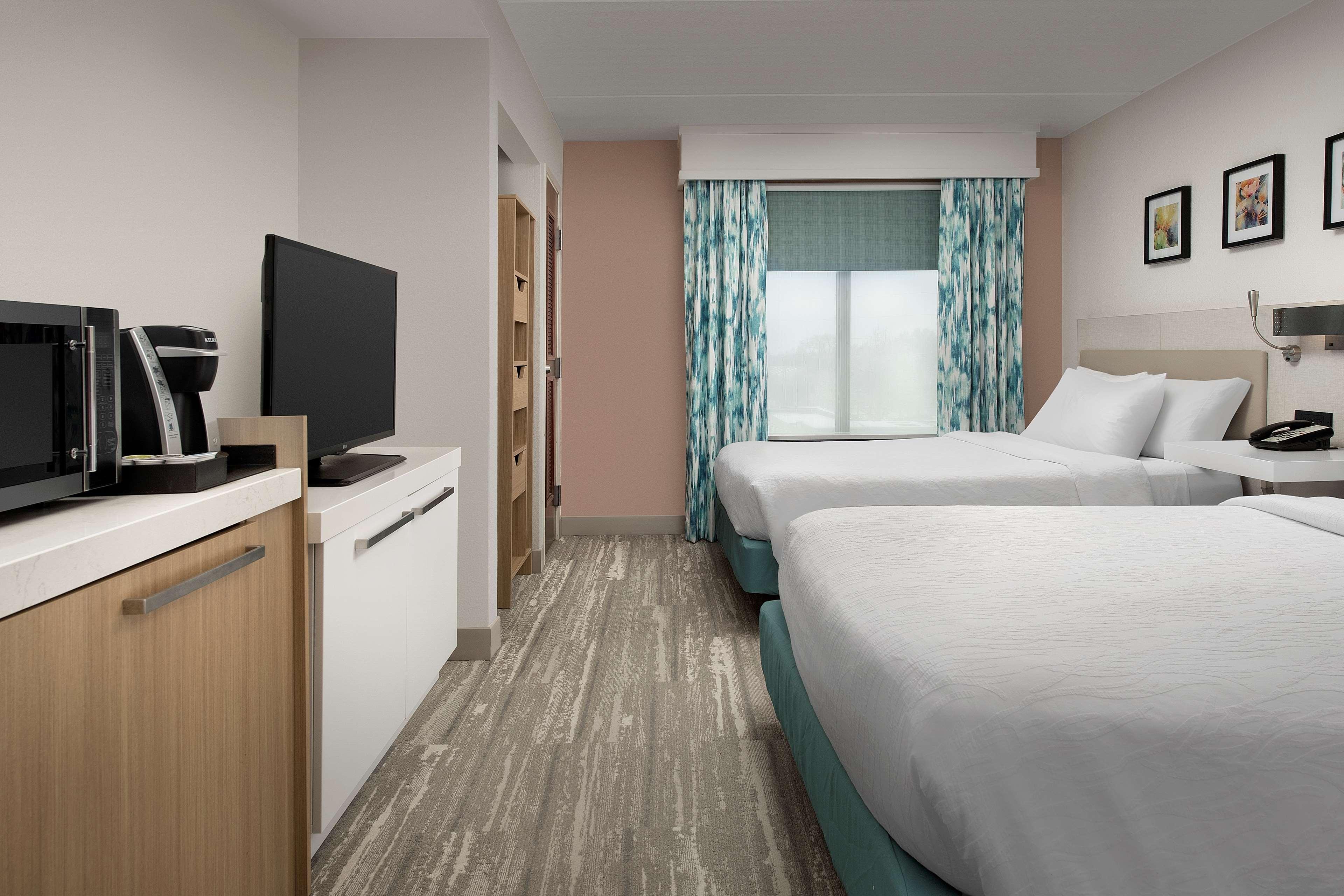 Junior Suite Two Queen Beds