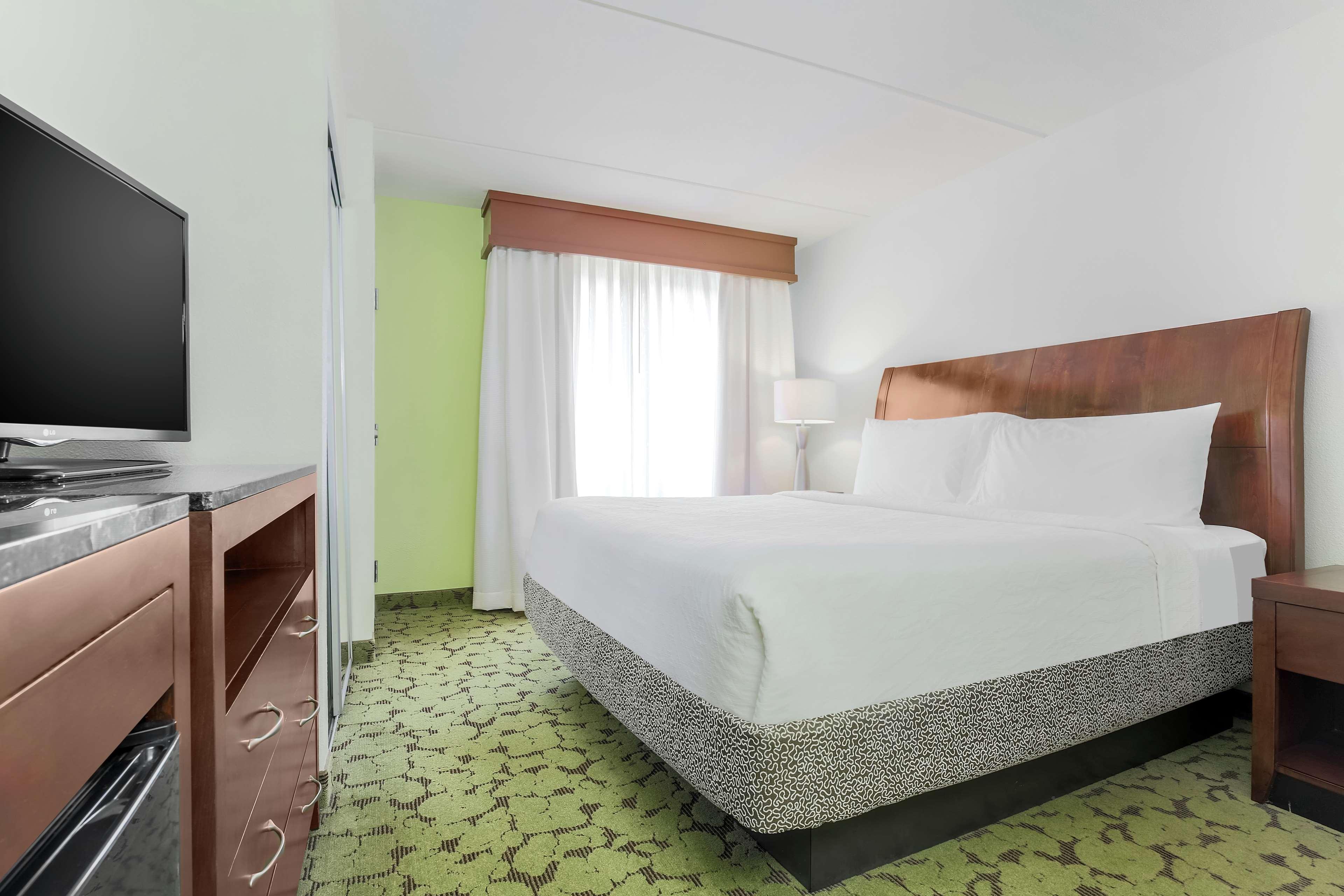 Junior Suite King Size Bed