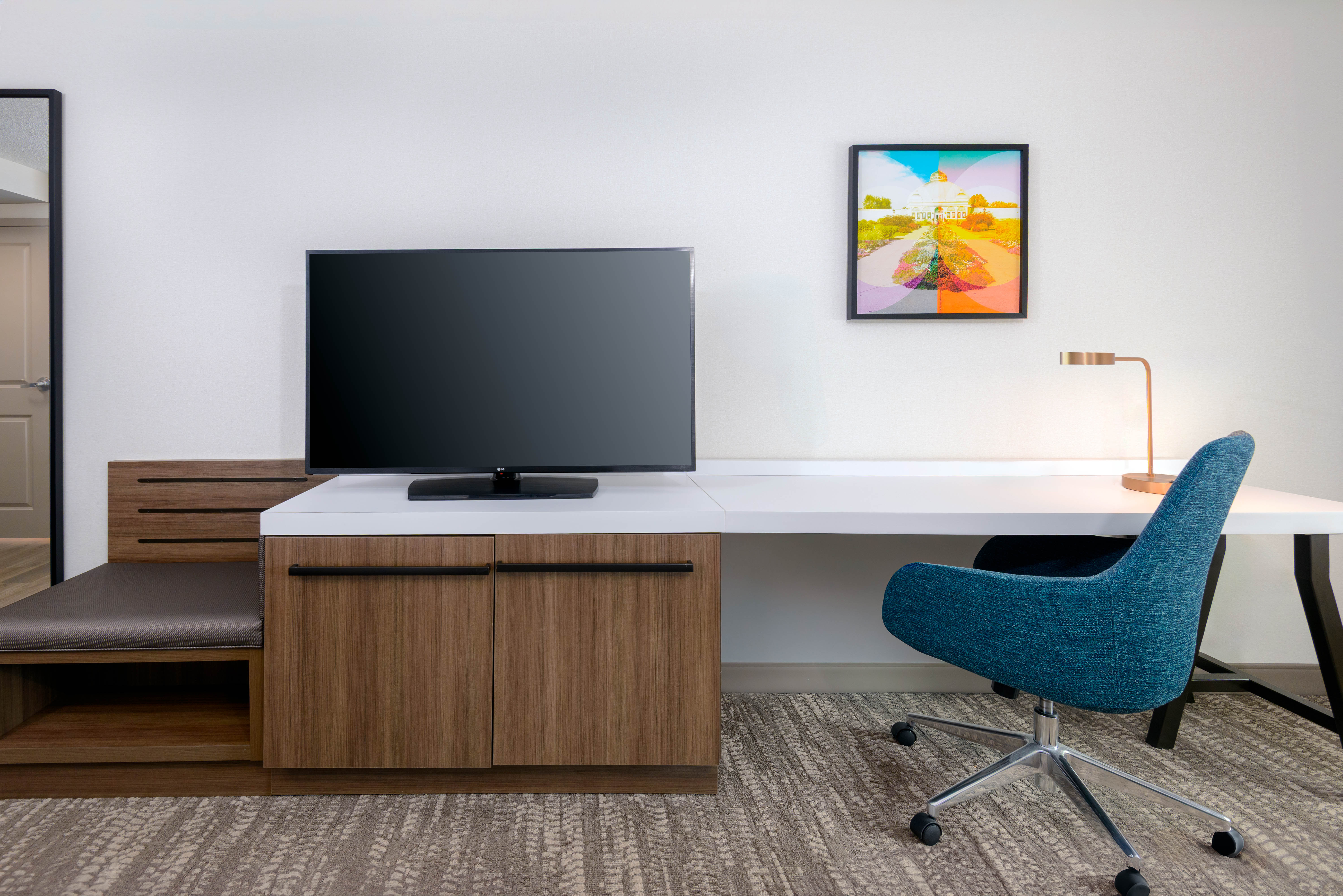 Double King Bed Non Smoking