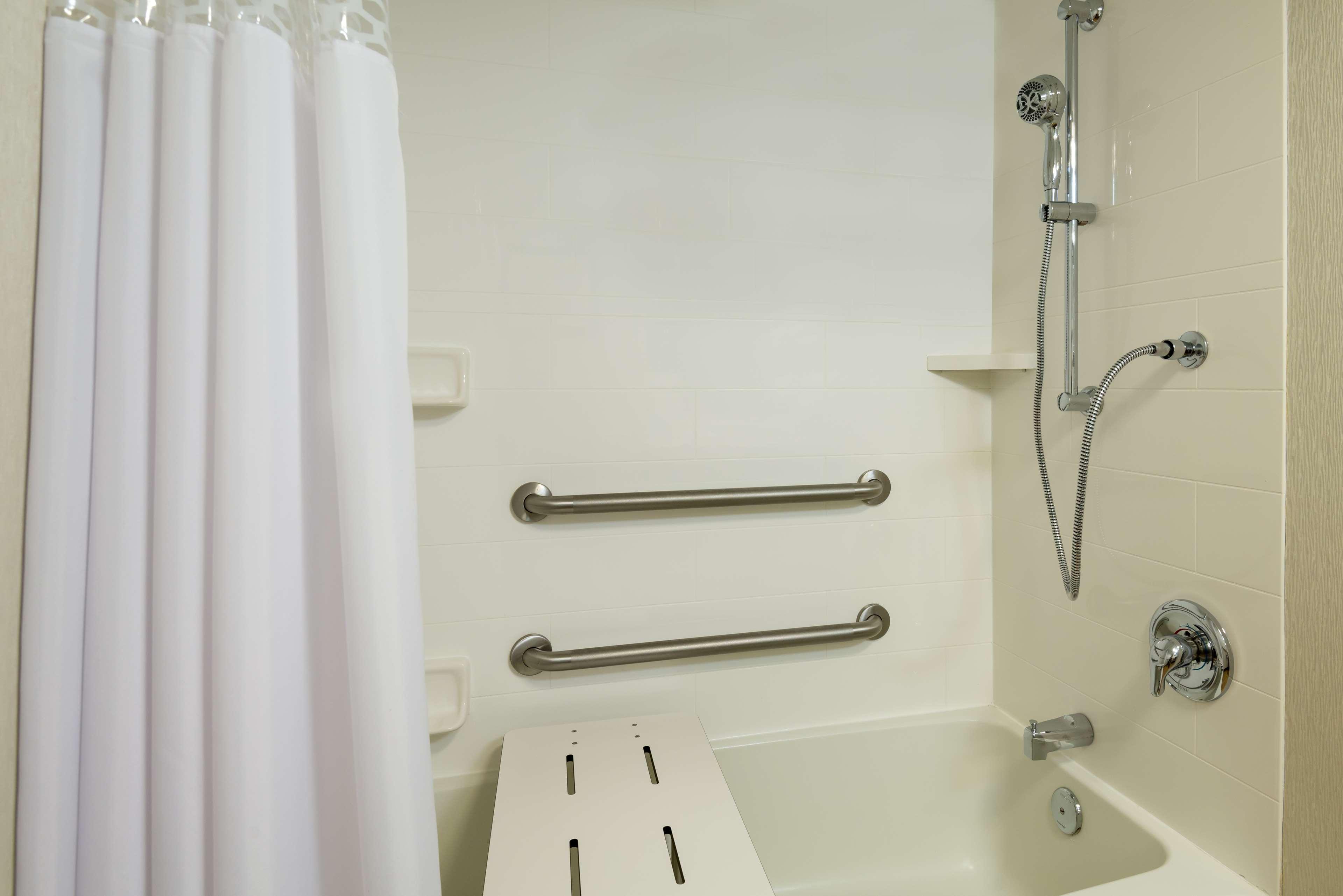 Double King Bed Non Smoking