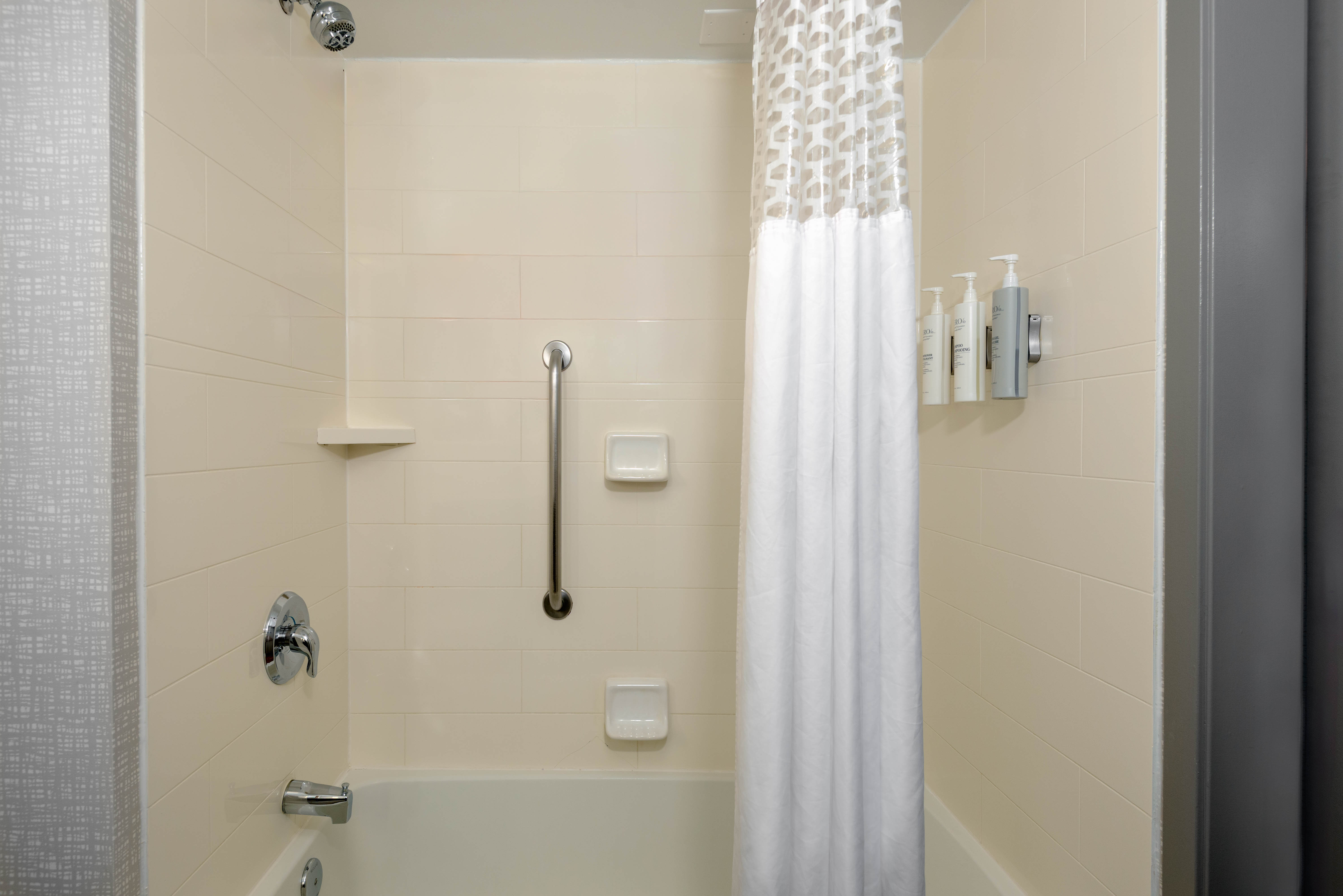 Double Two Queen Beds Non Smoking