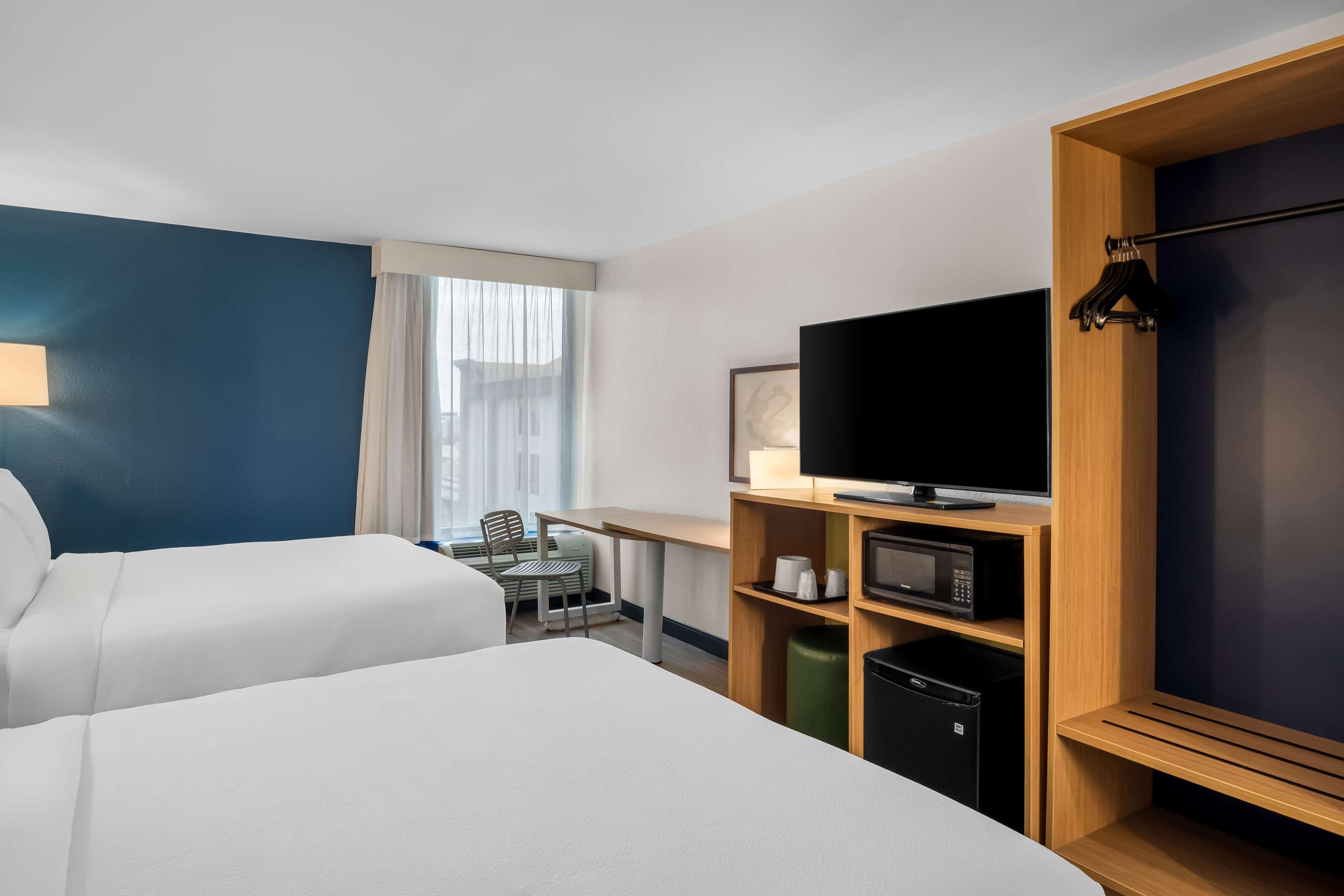 Double Two Queen Beds