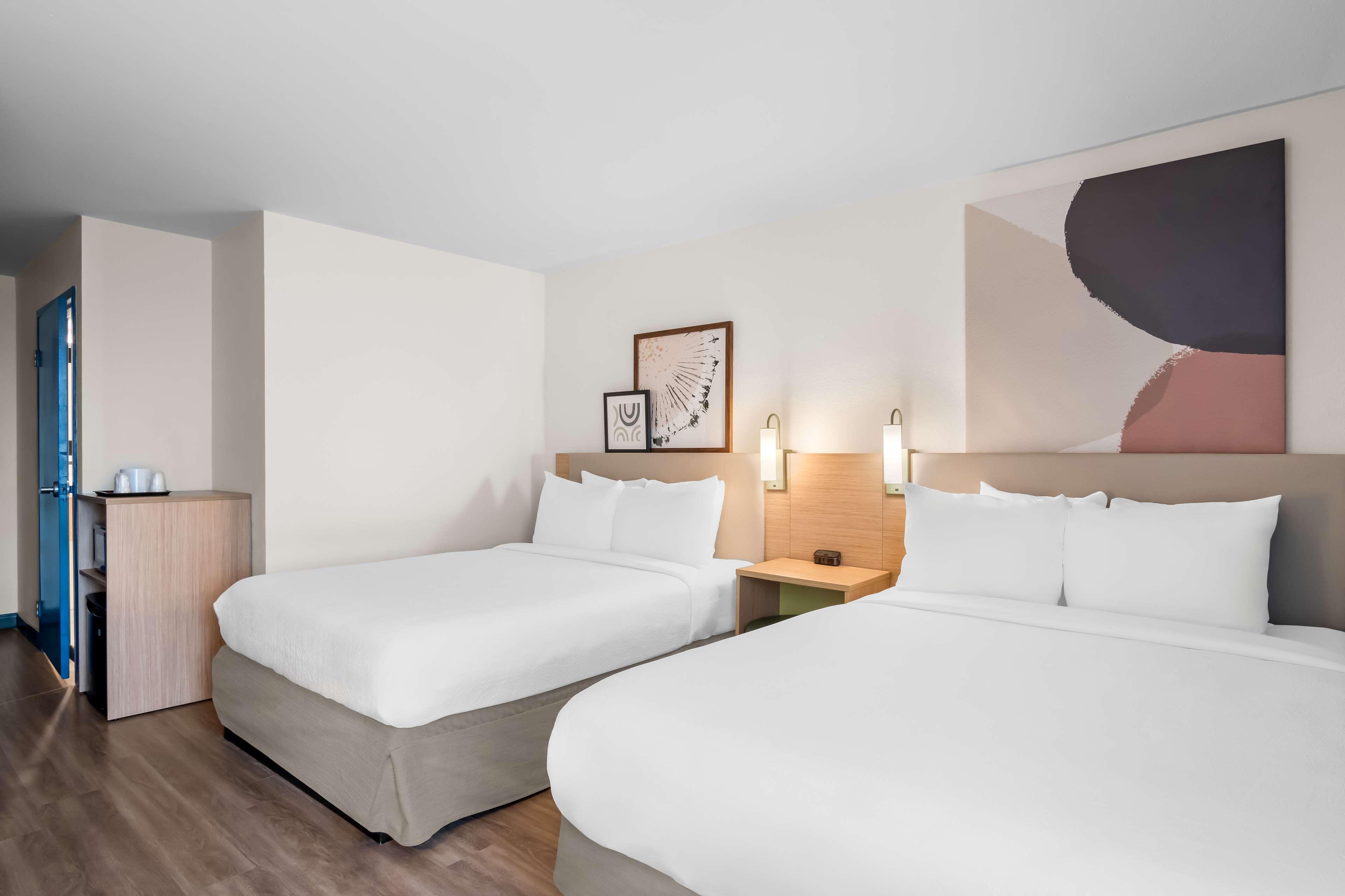 Double Accessible-two Queen Beds