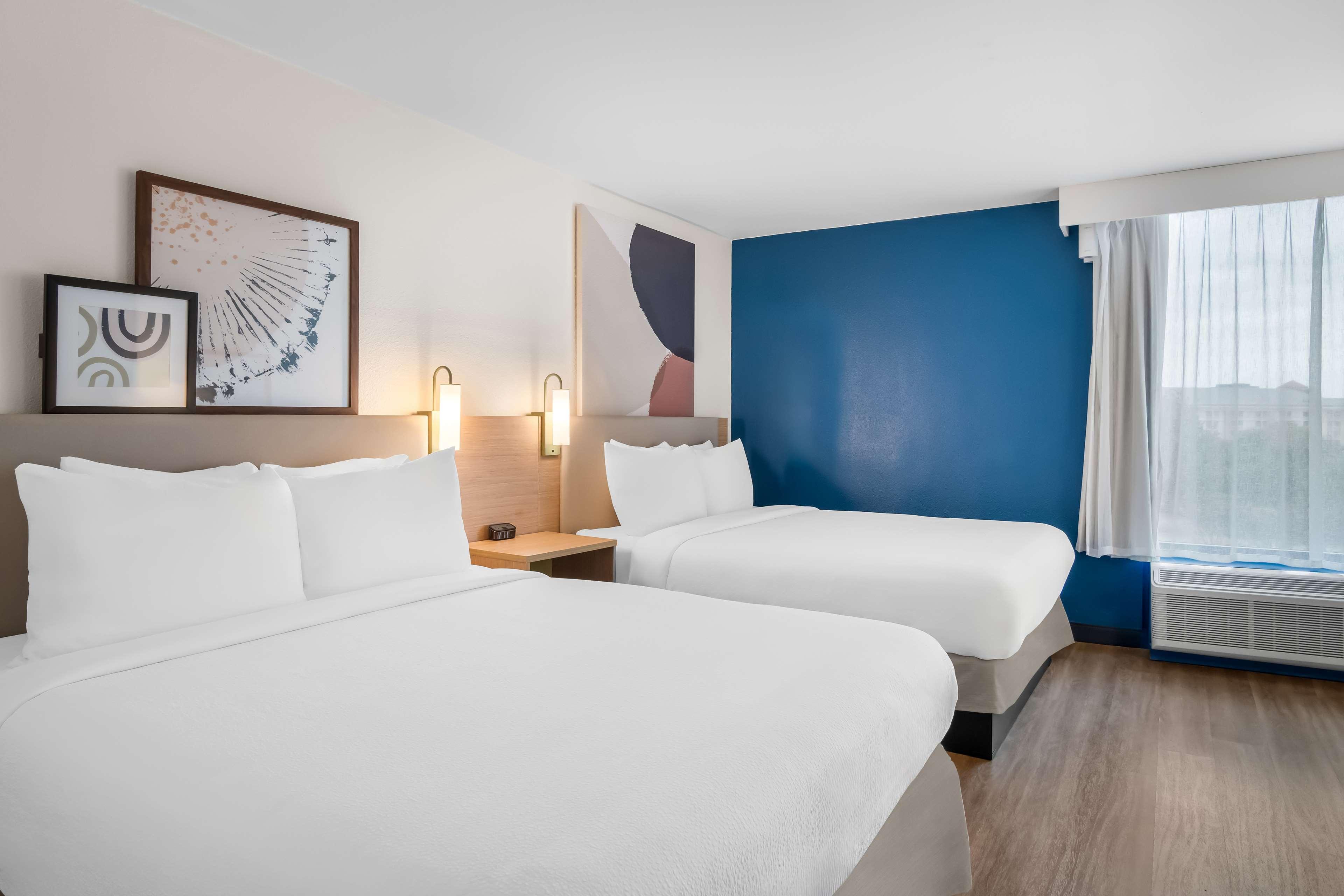 Double Accessible-two Queen Beds