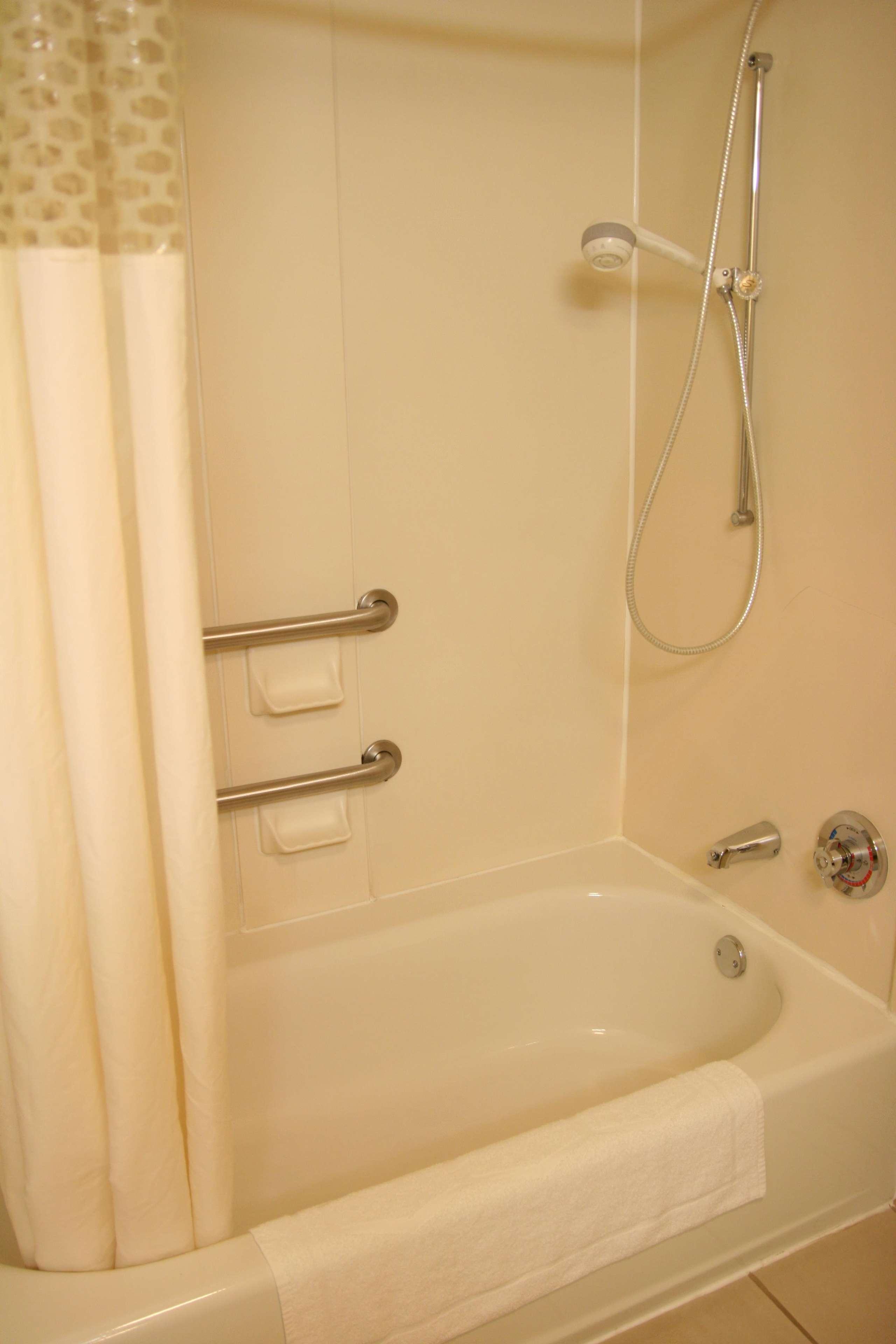 Double Accessible-two Queen Beds