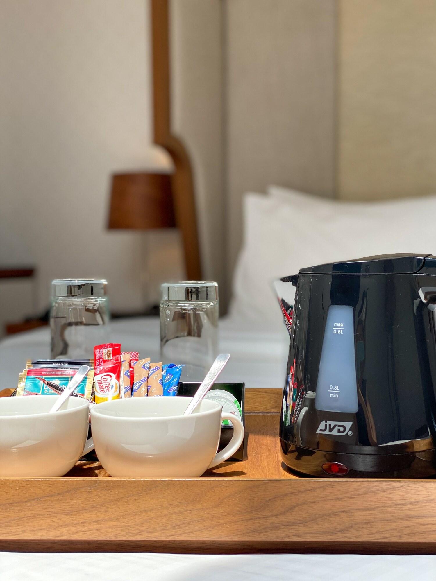 Double Queen Size Bed