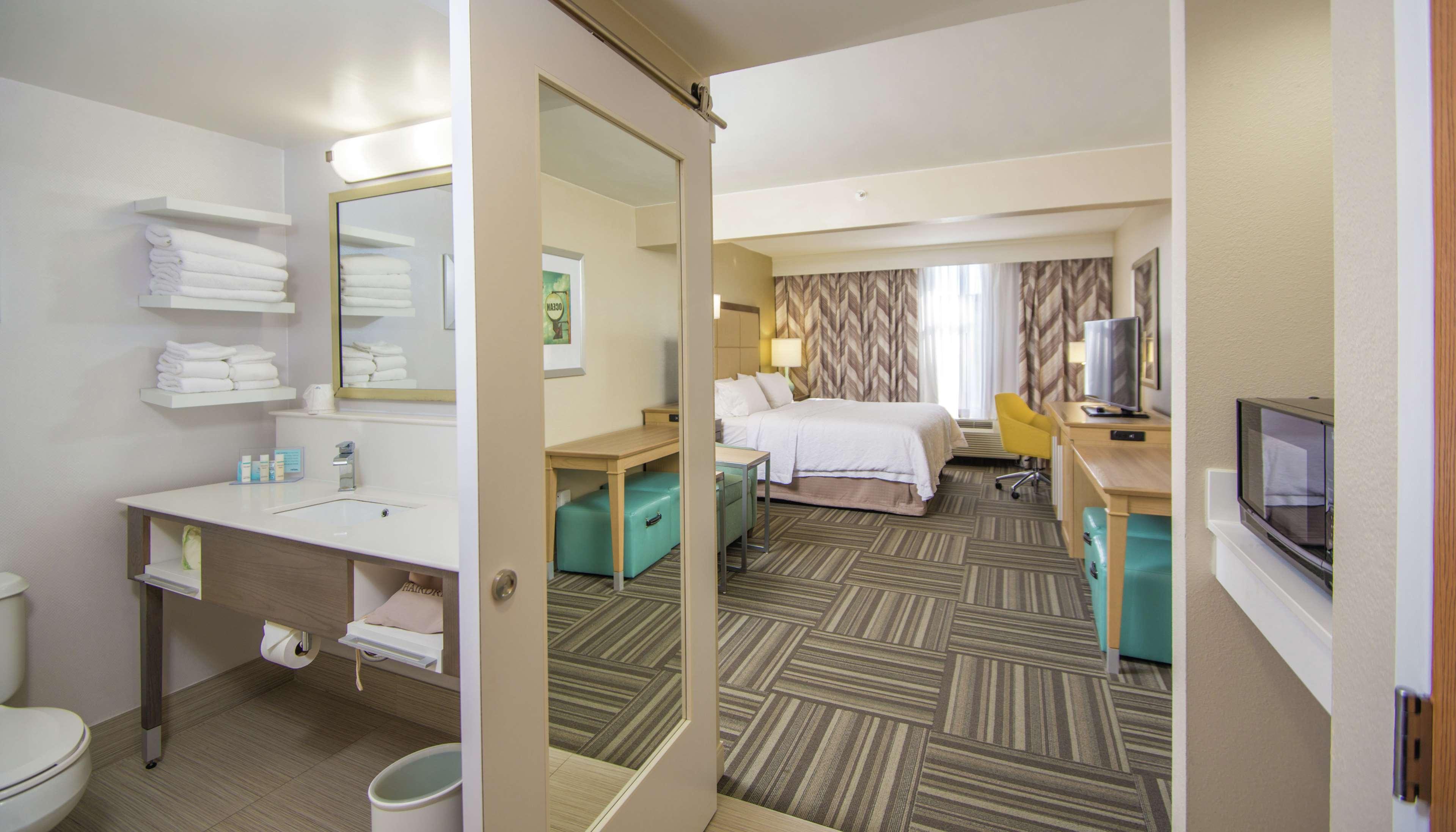 Double King Bed Non Smoking