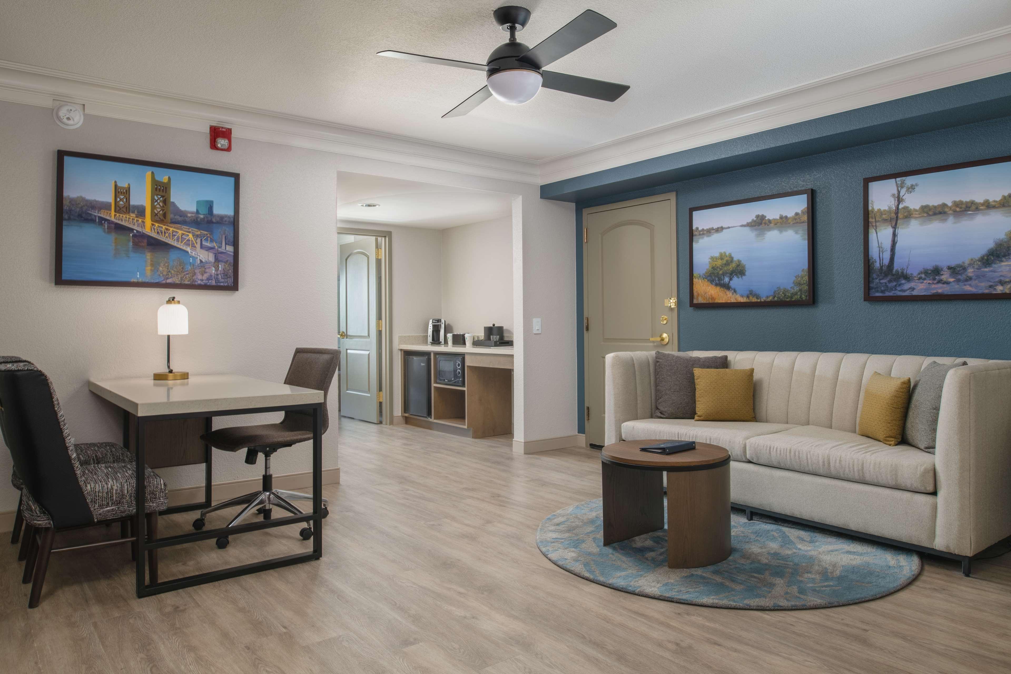 Suite Accessible with Views