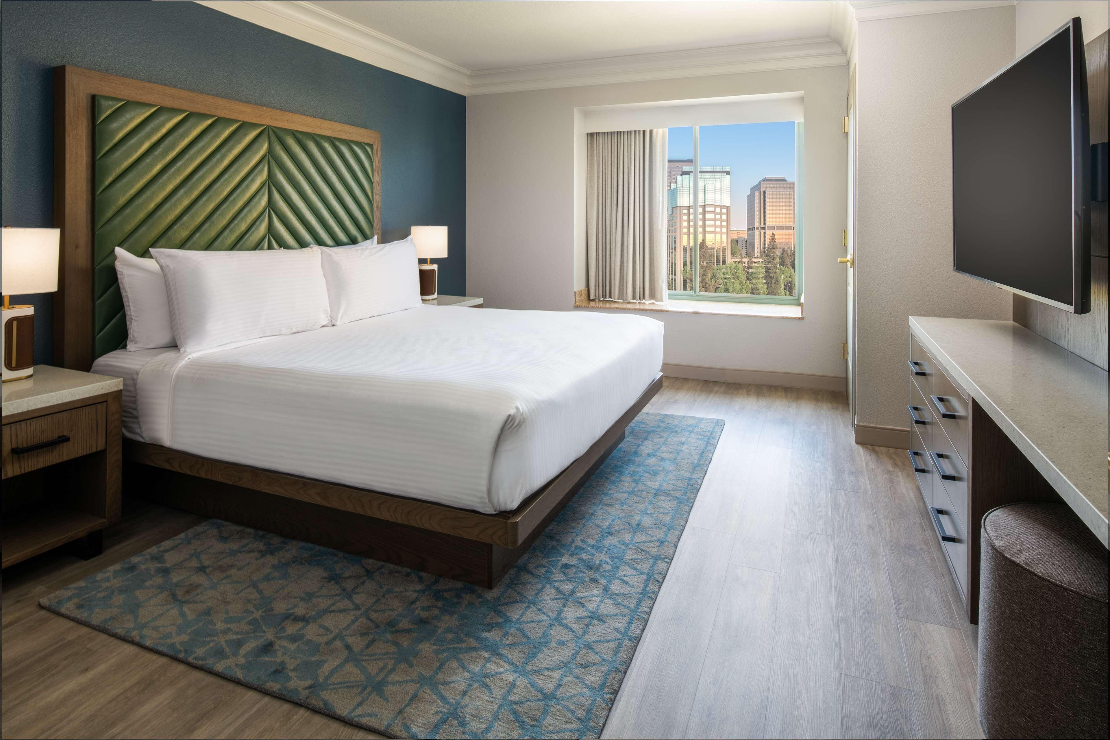 Suite King Bed Non Smoking