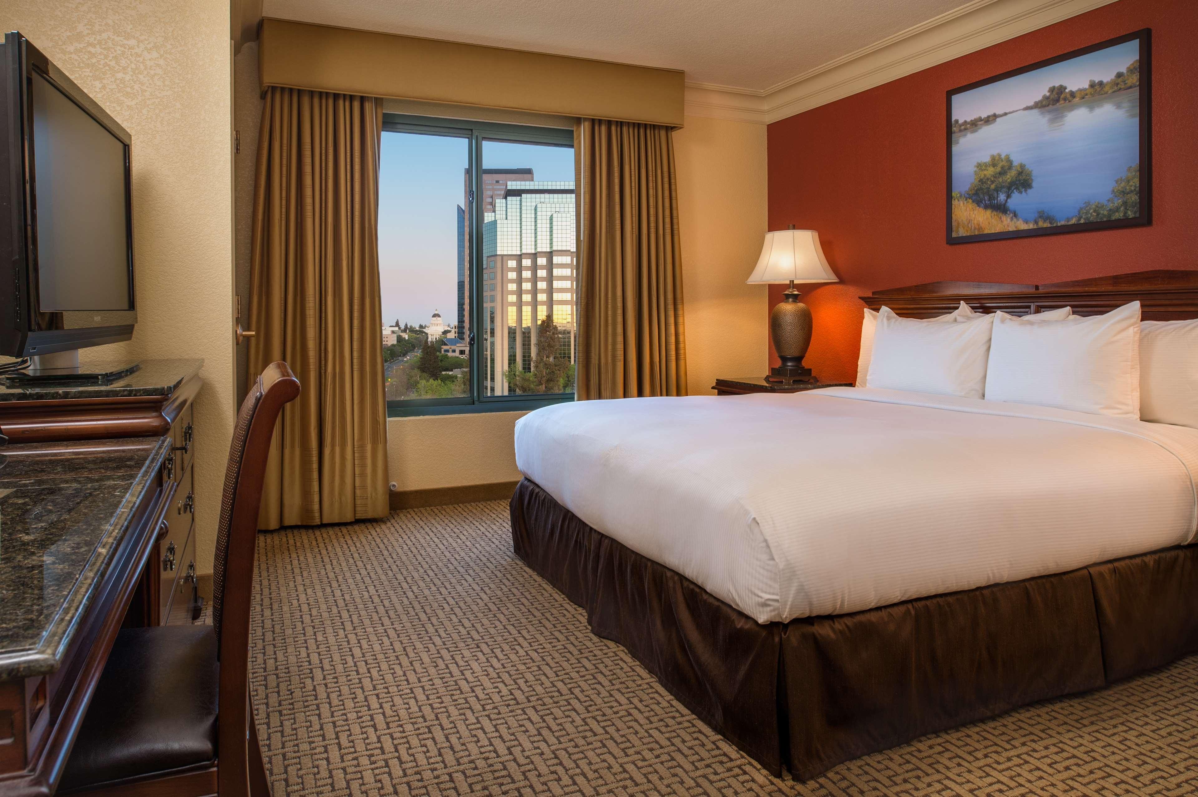 Suite King Bed Non Smoking