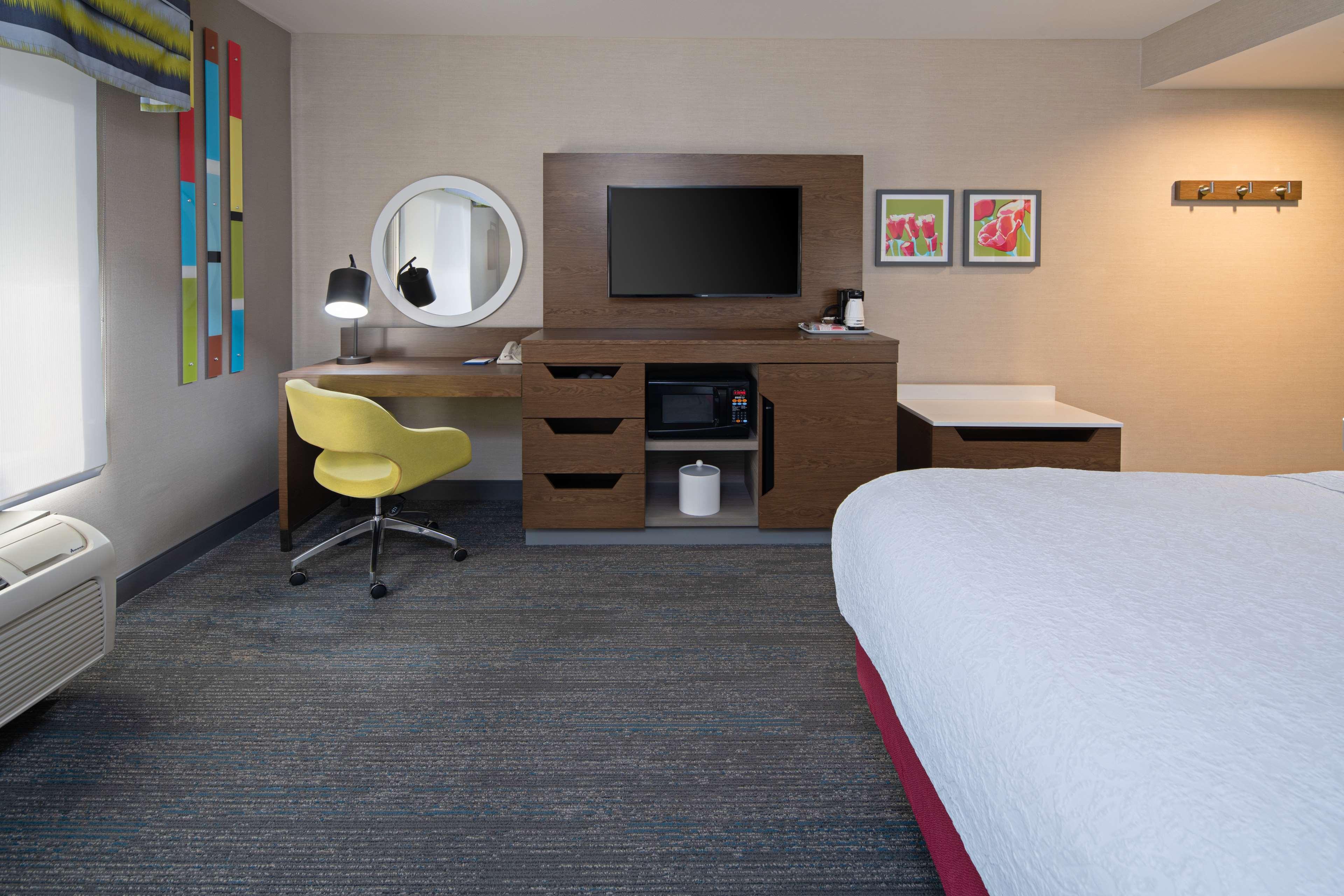 Double King Bed Non Smoking