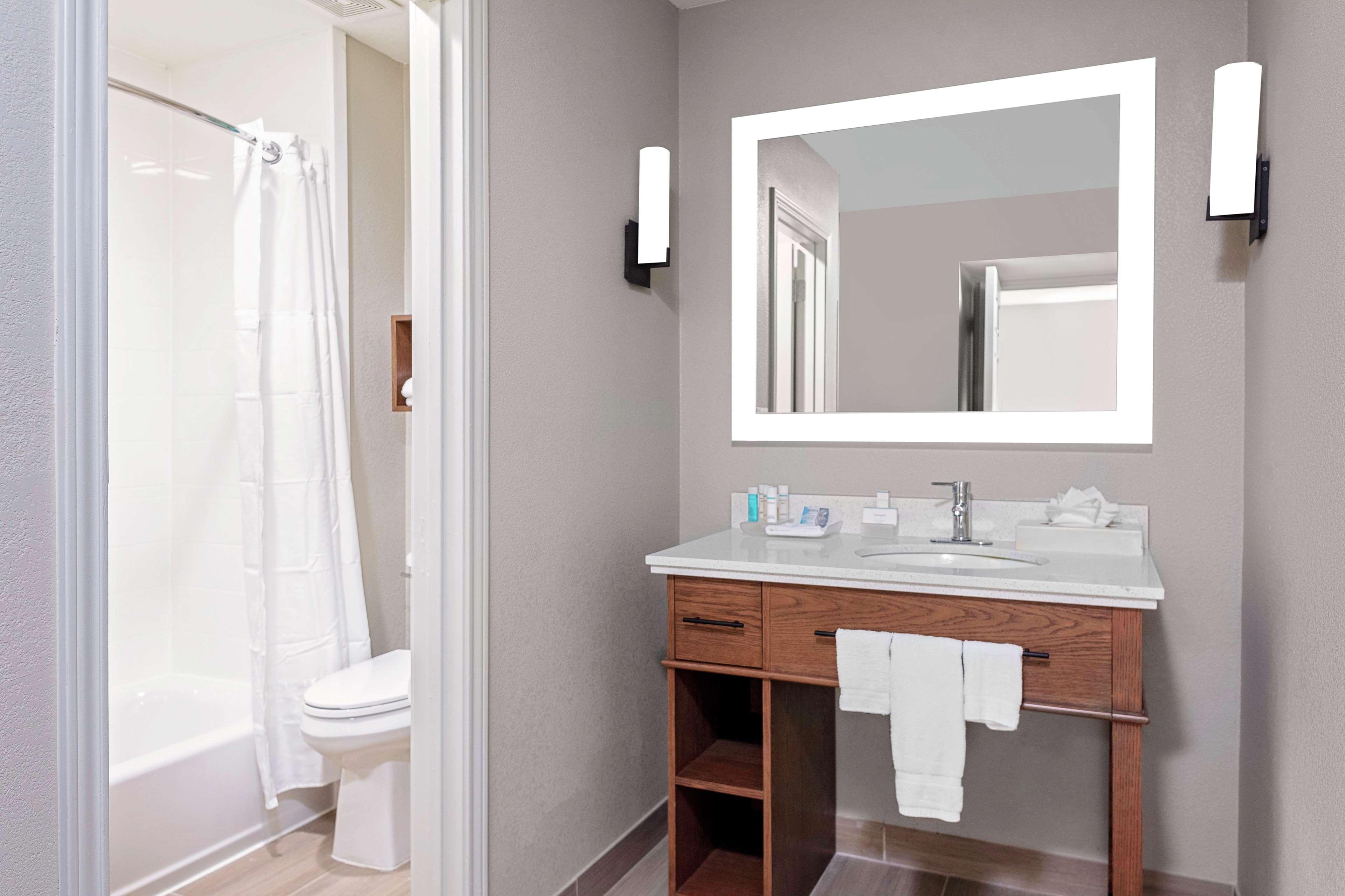 Suite Two Bedrooms Two Bathrooms