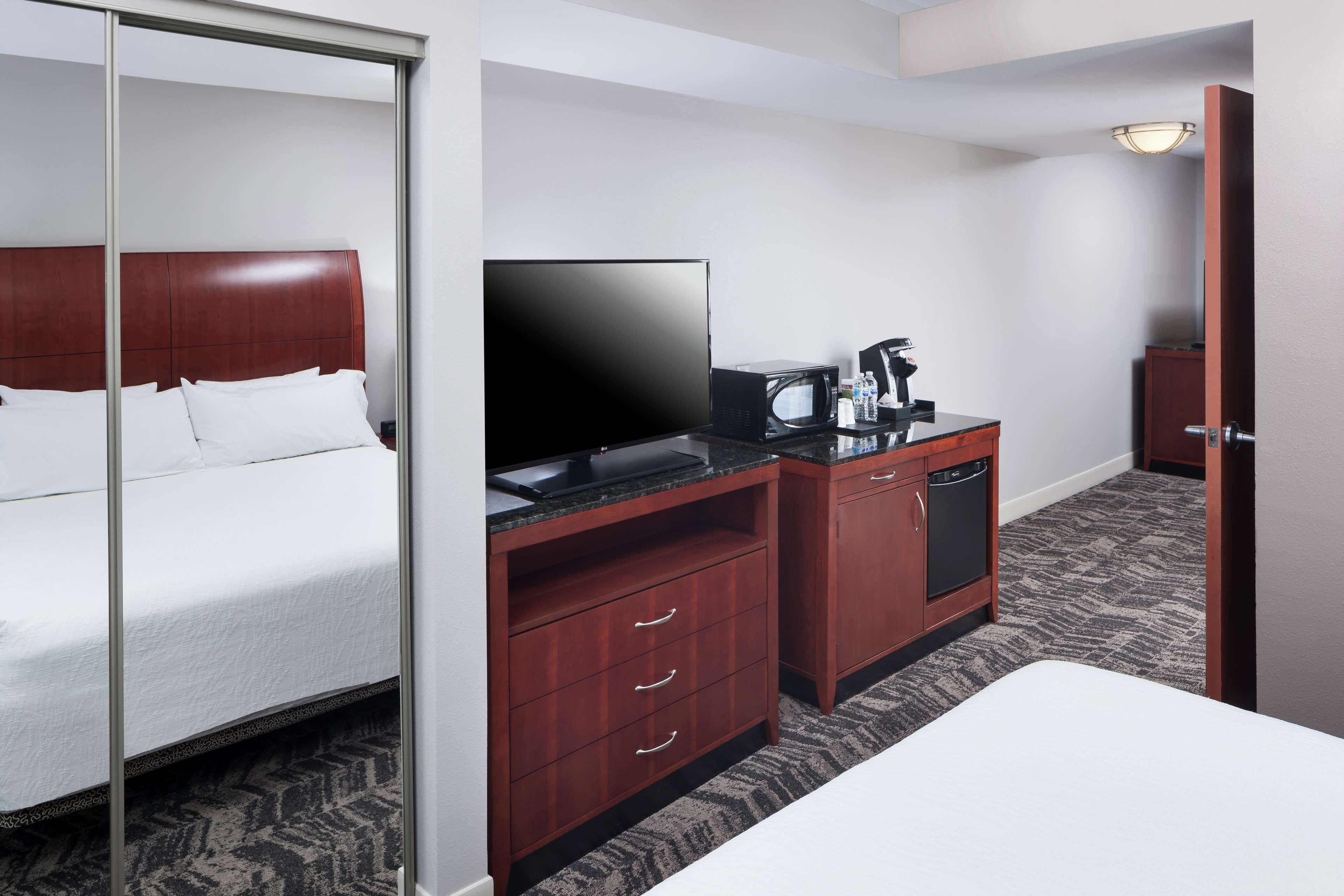 Junior Suite King Size Bed