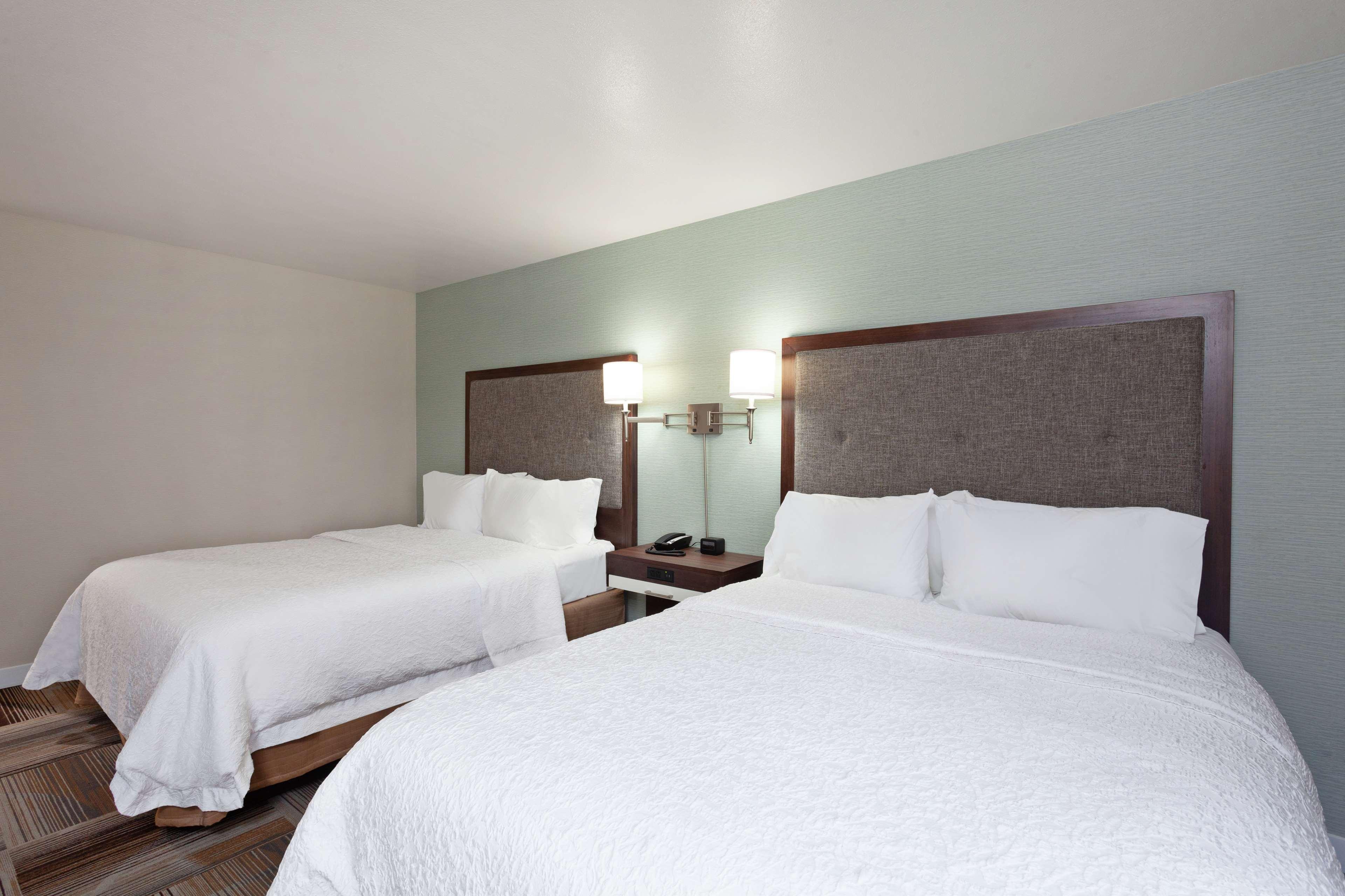 Double Two Queen Beds Non Smoking