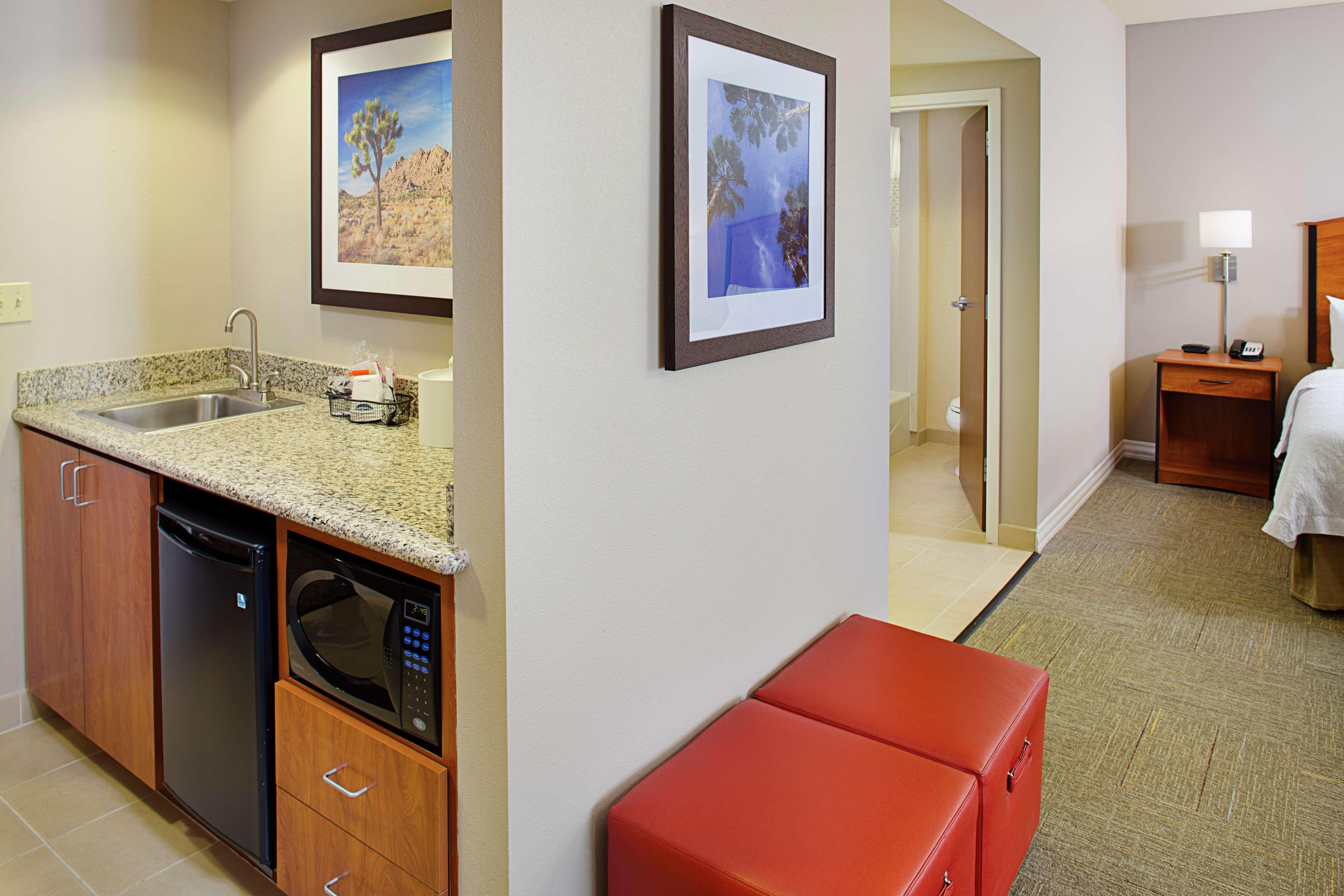 Double Two Queen Beds Non Smoking