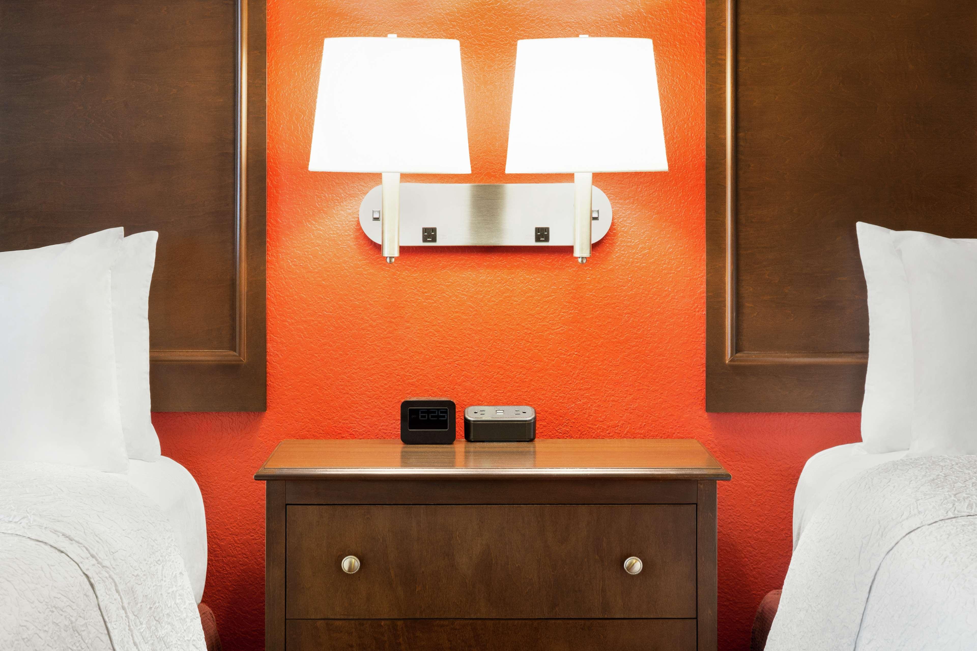 Double Two Queen Beds Non Smoking