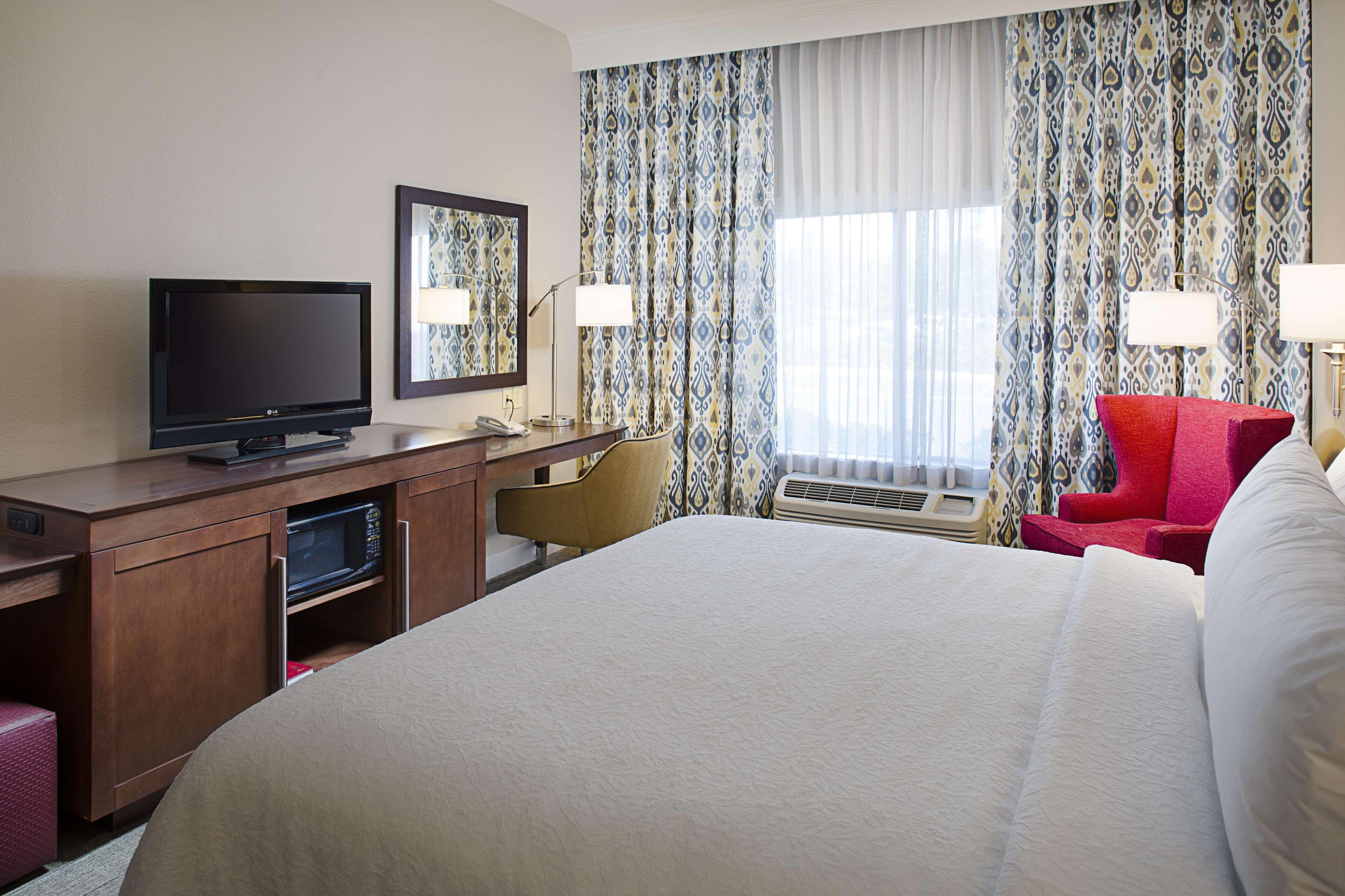 Double Deluxe King Bed