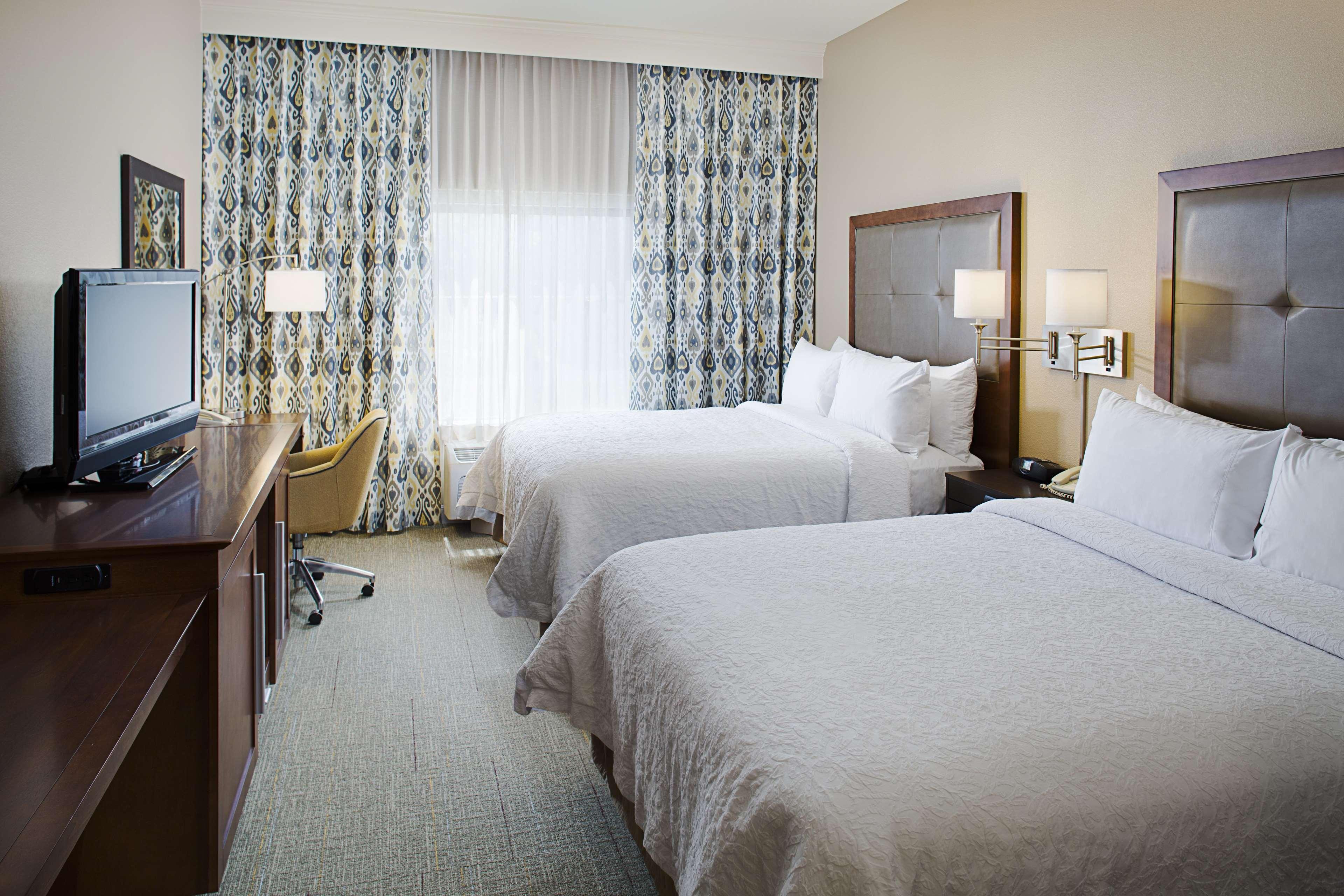 Double Two Queen Beds Non Smoking