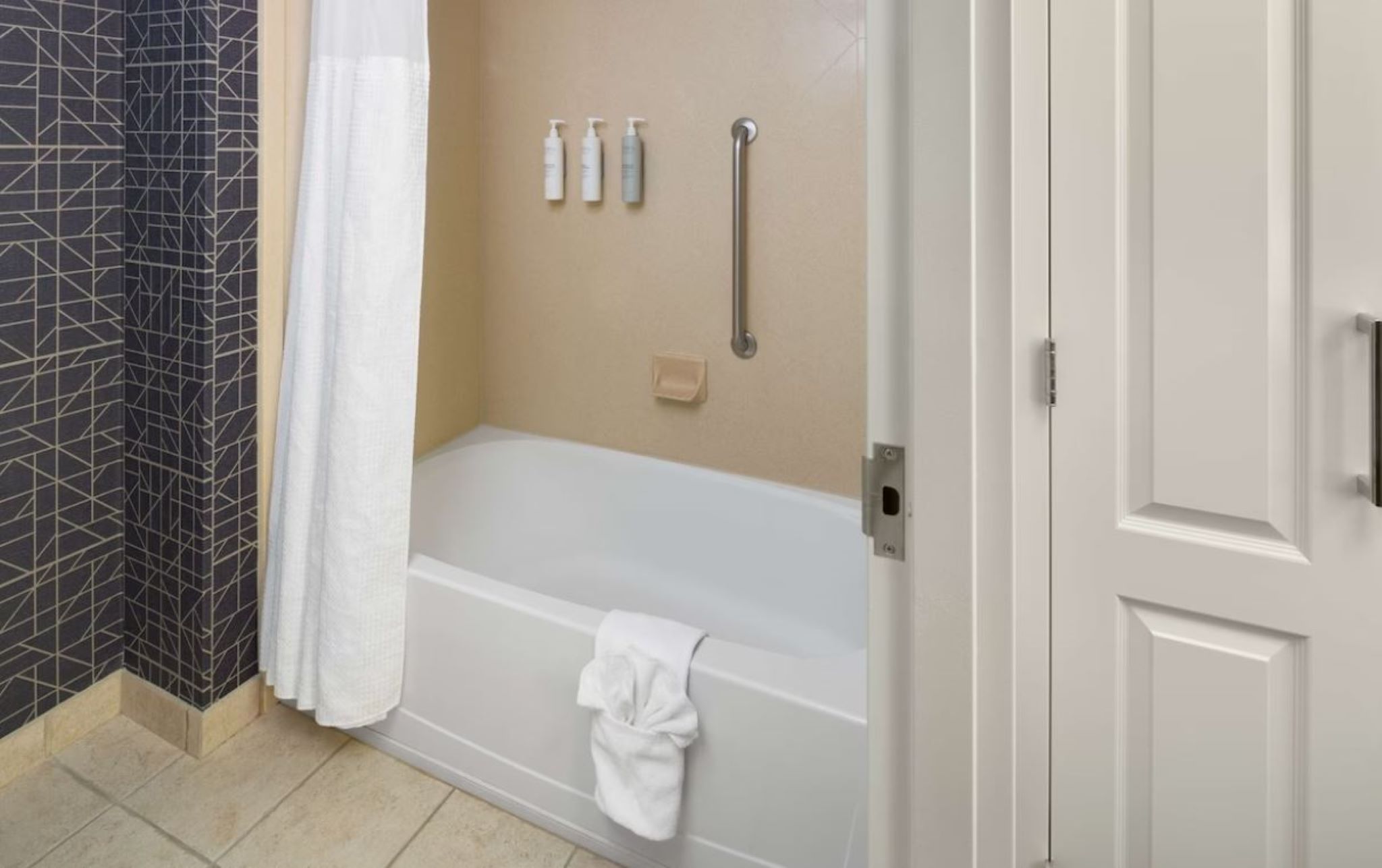 Studio King Bed Non Smoking