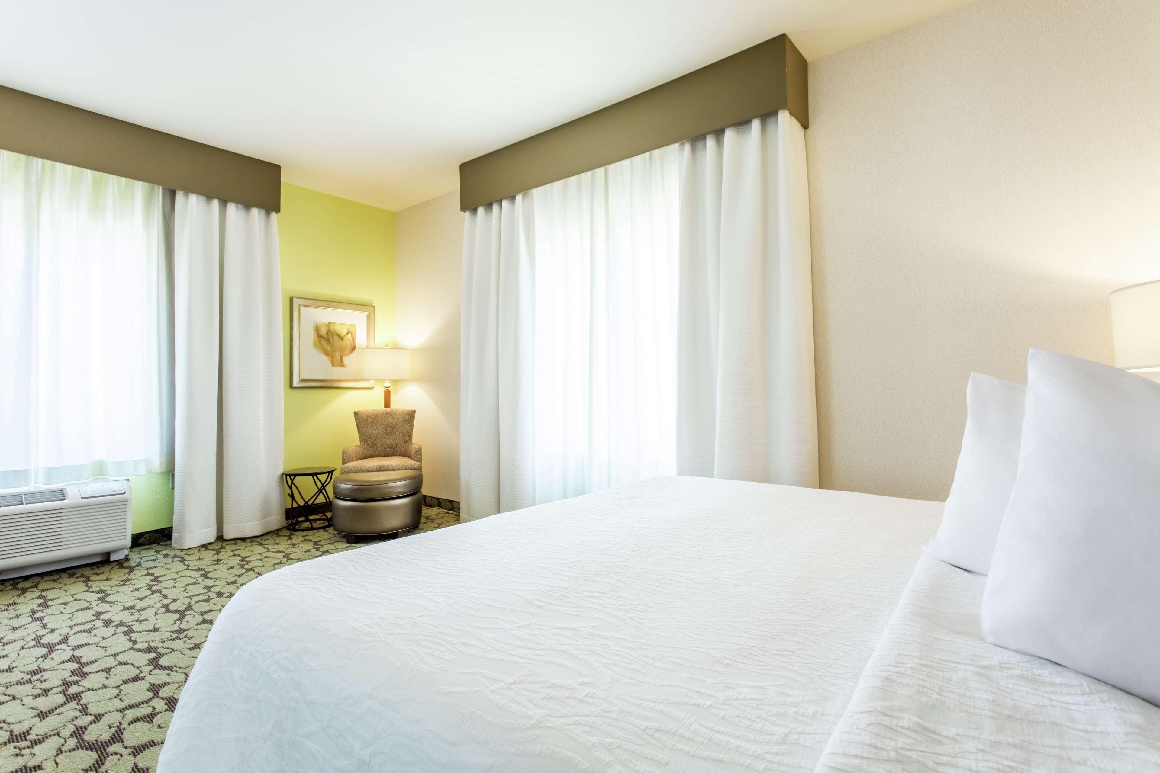 Junior Suite King Size Bed