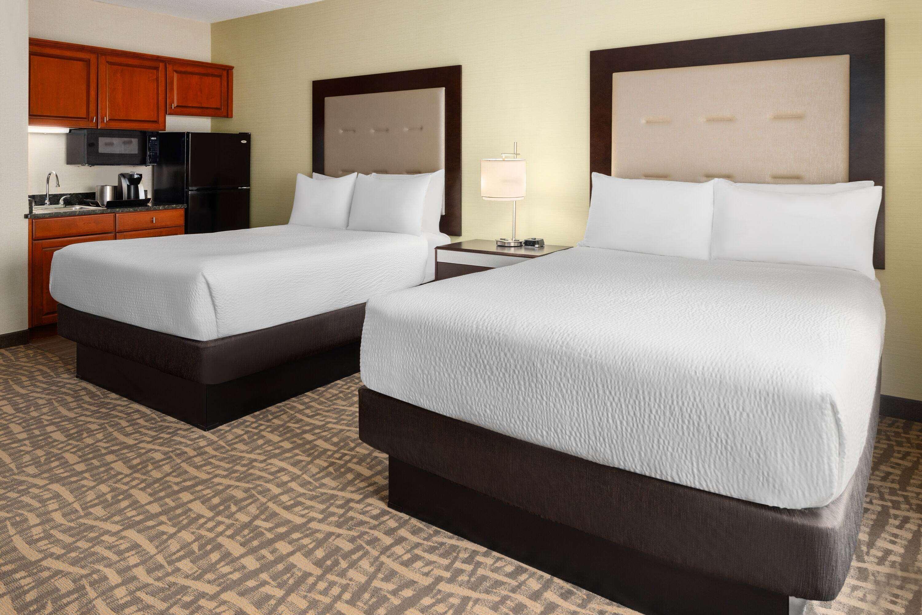 Quadruple Two Queen Beds