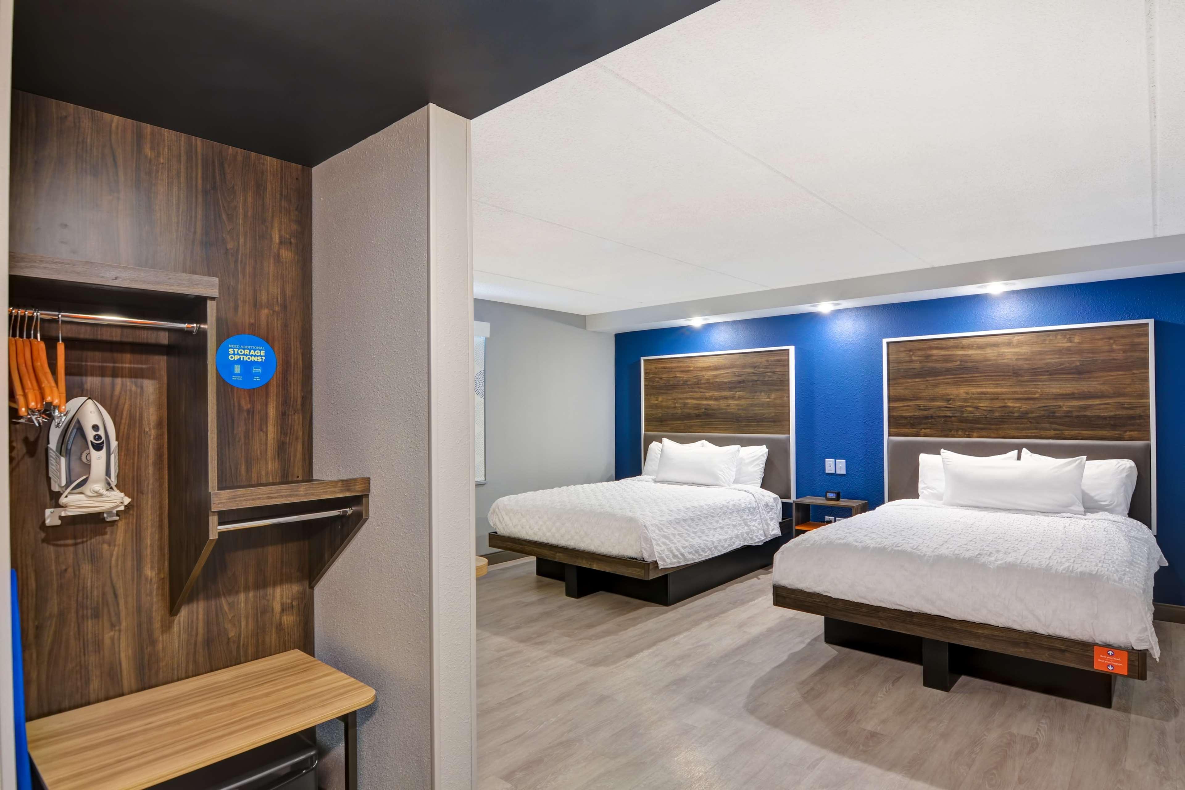 Double Two Queen Beds