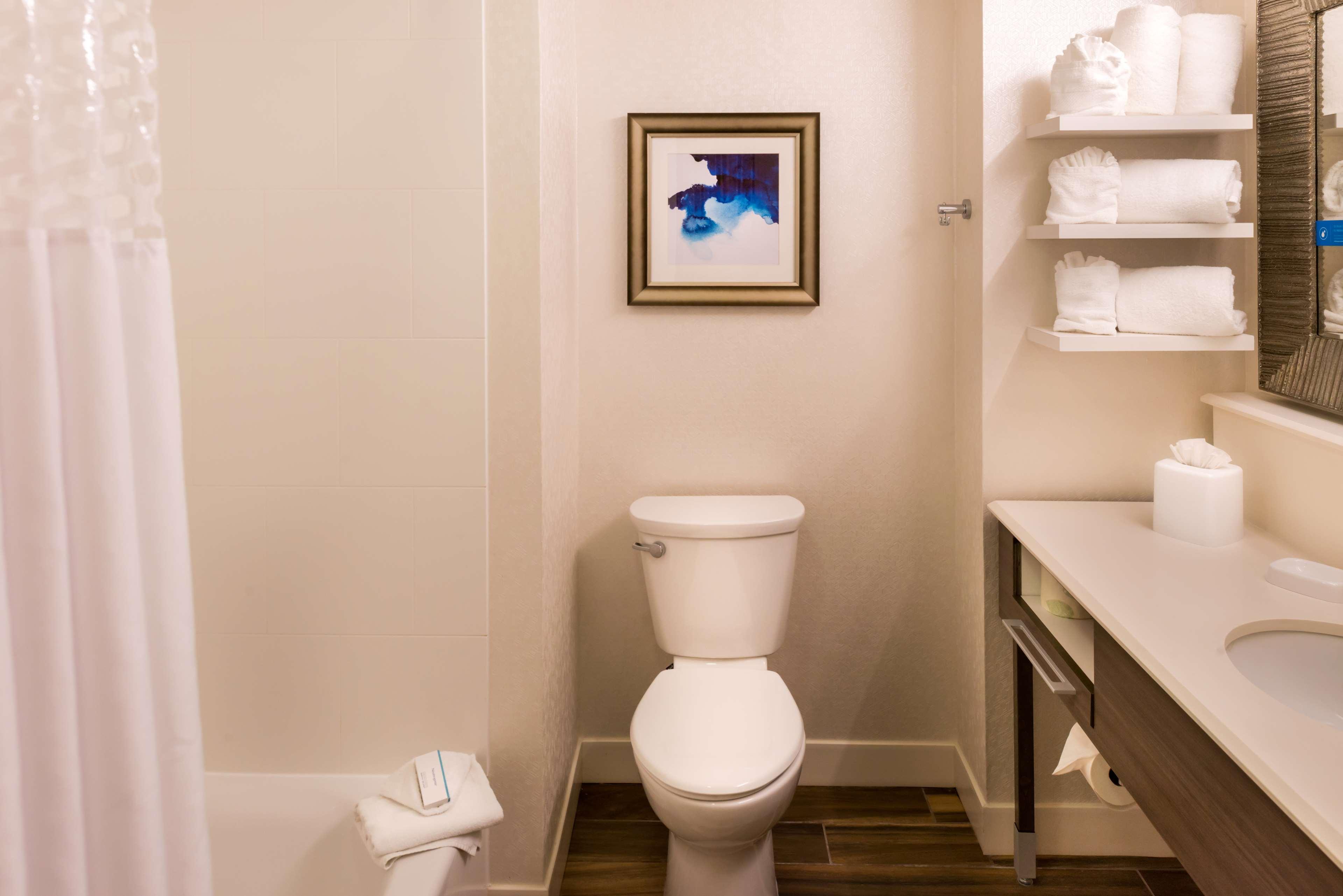 Suite Two Queen Beds Non Smoking