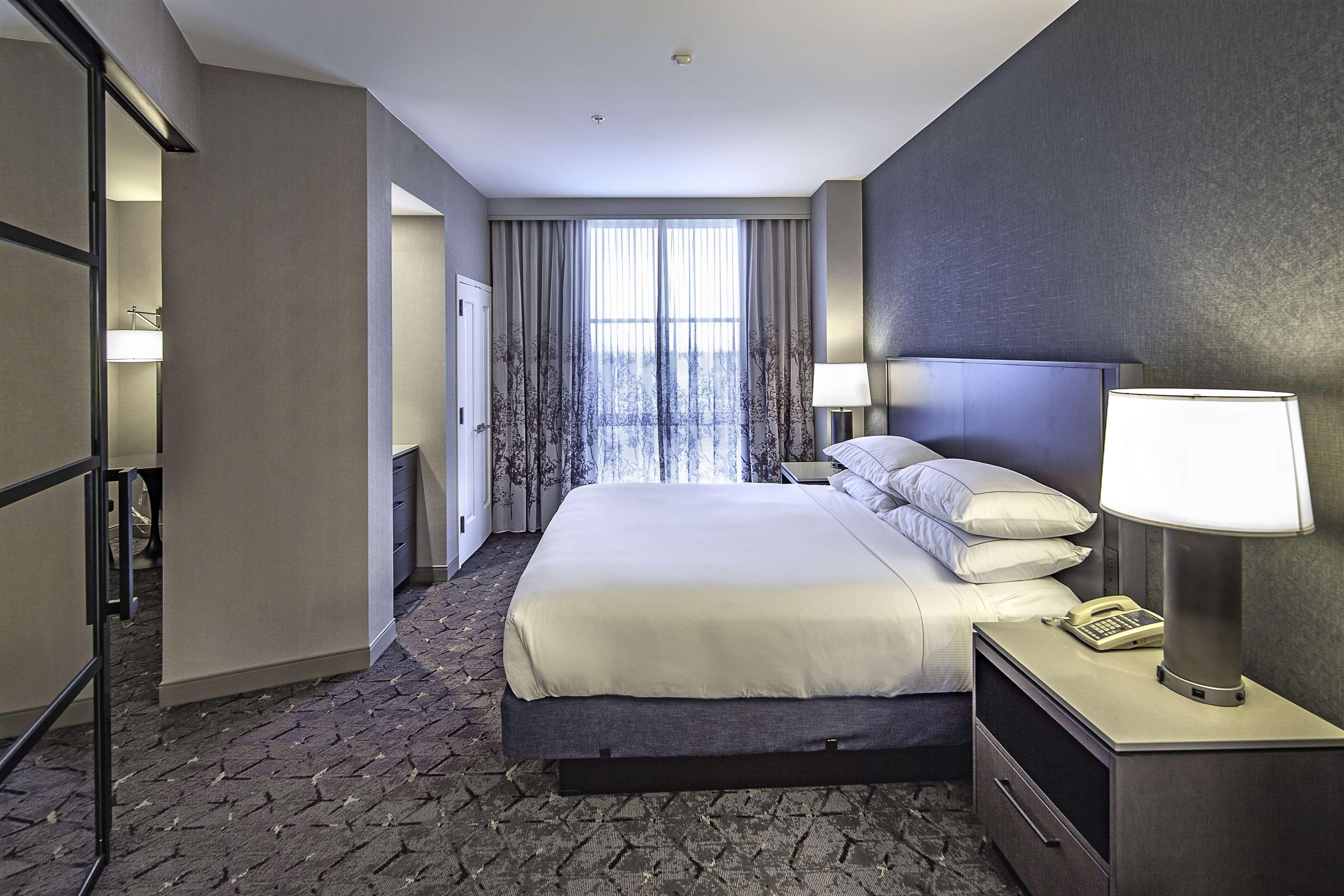 Suite Accessible with Kitchenette