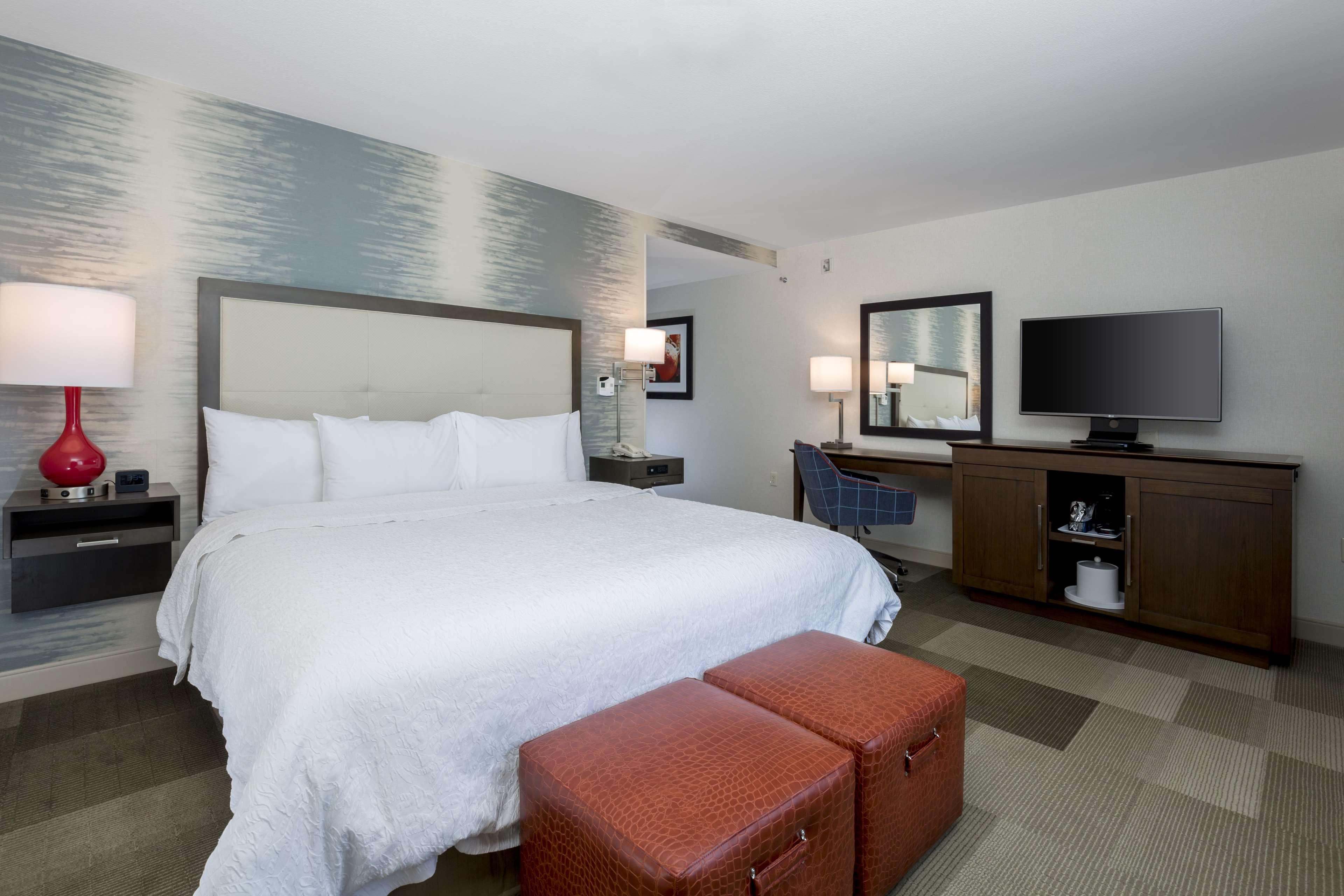 Double King Bed Non Smoking