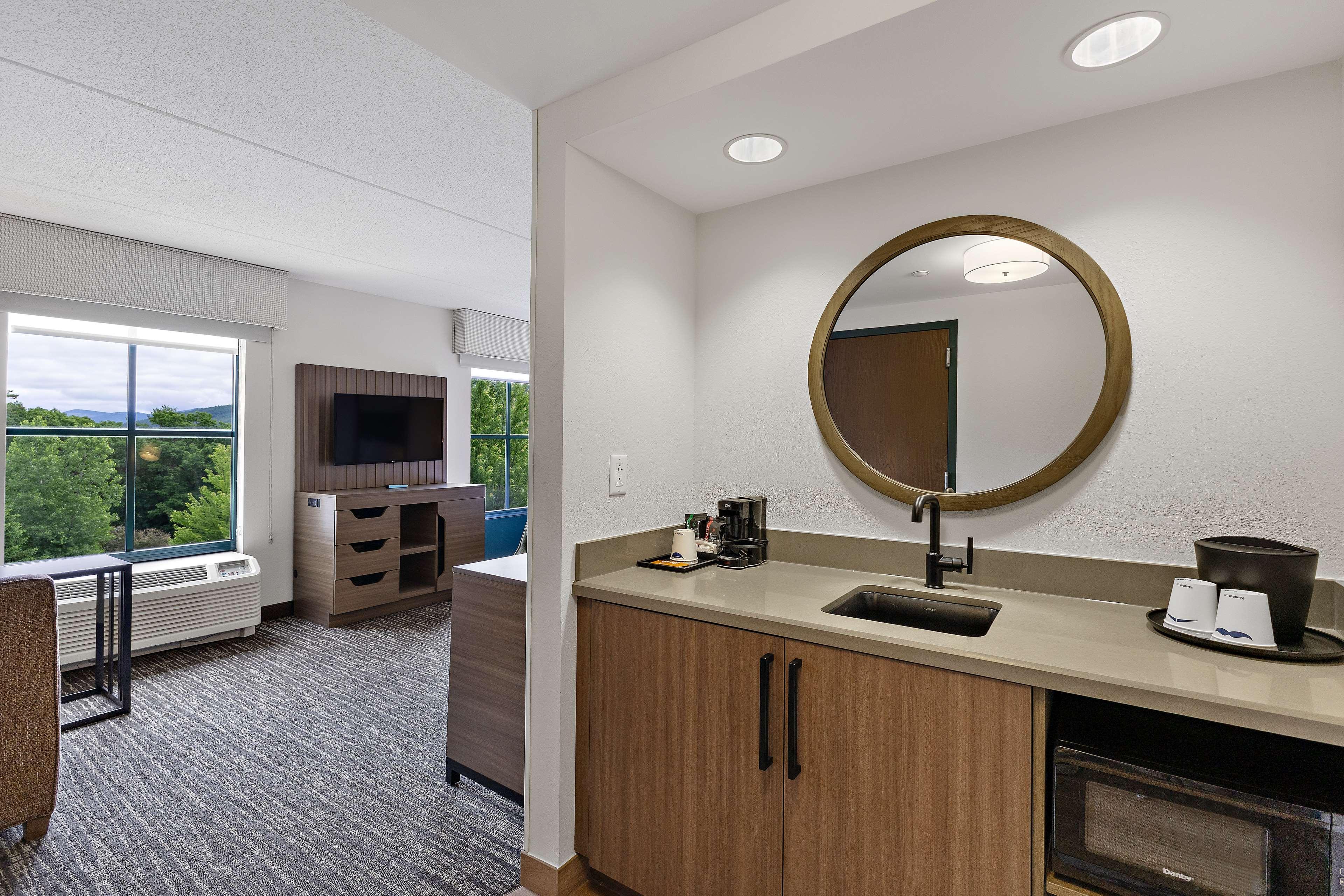 Studio King Size Bed