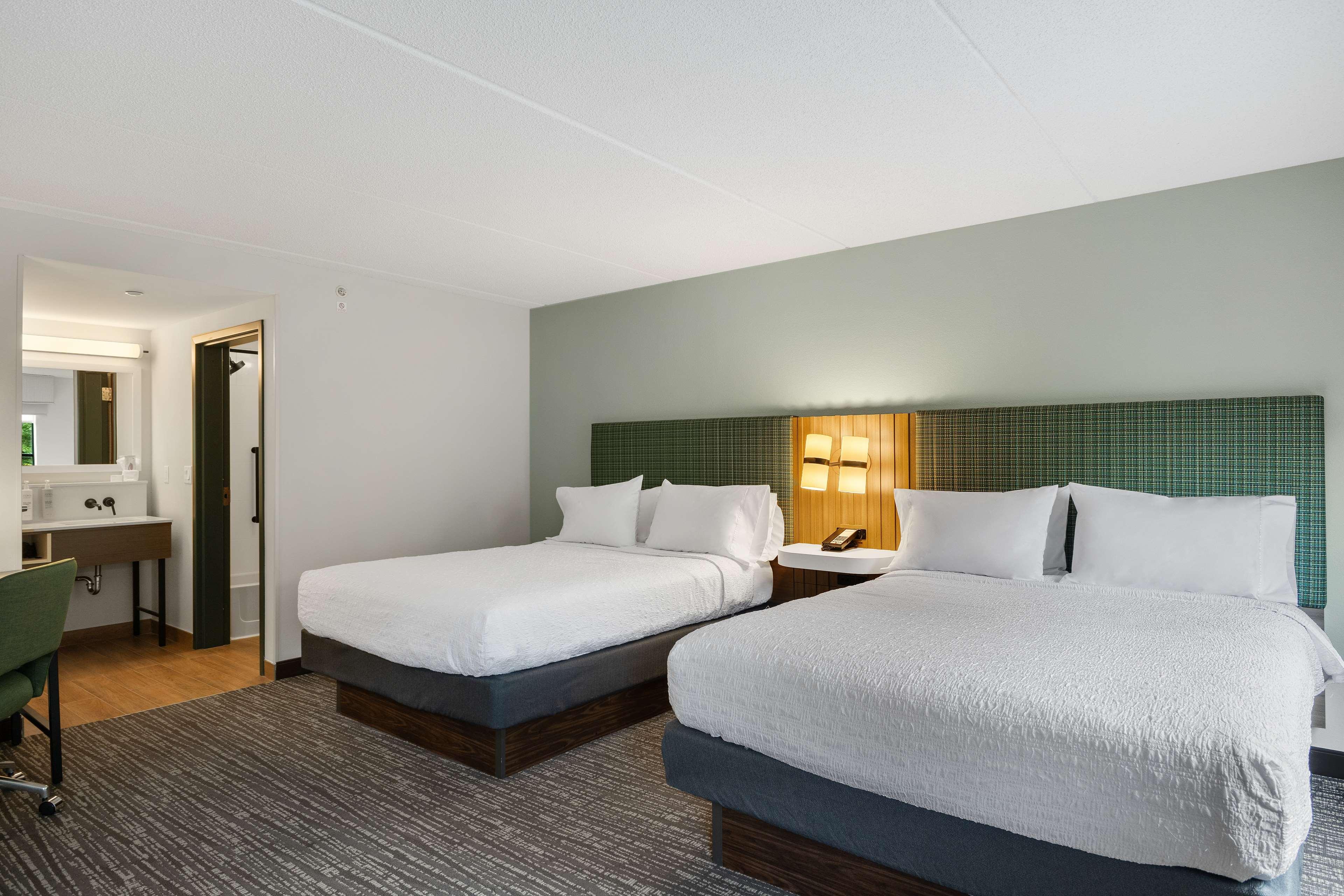 Suite Two Queen Beds