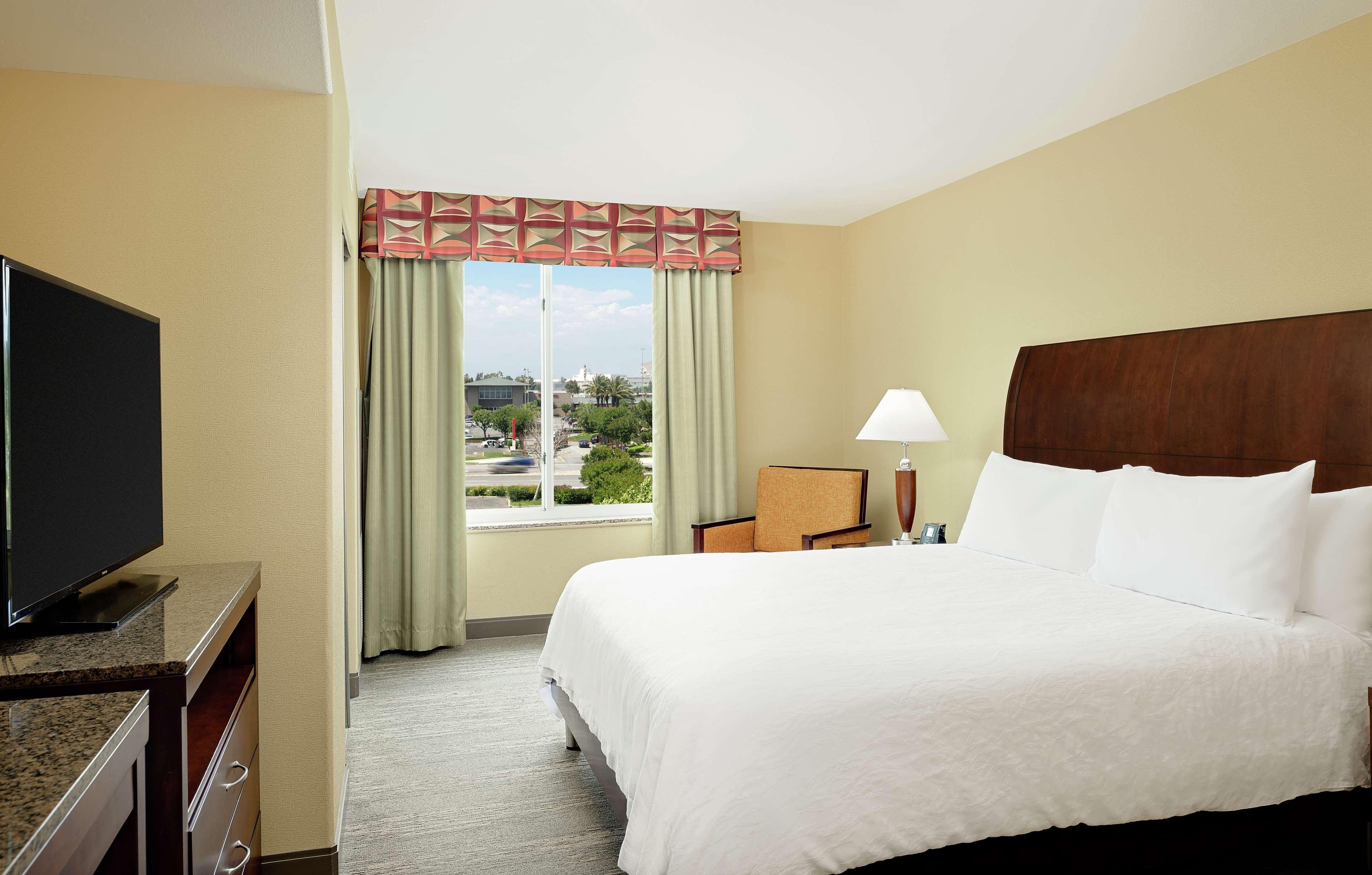 Junior Suite King Size Bed