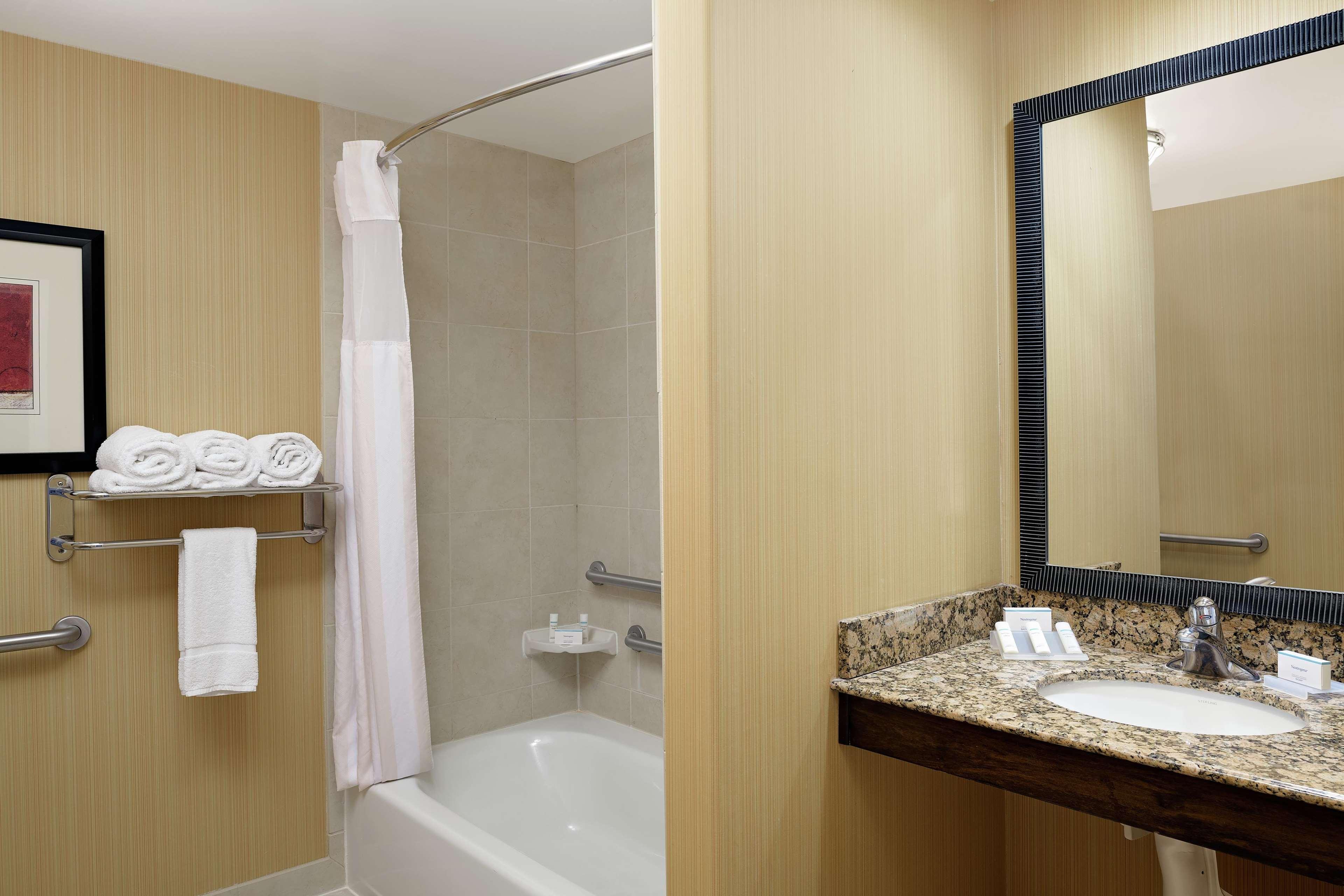 Room Premium King Bed