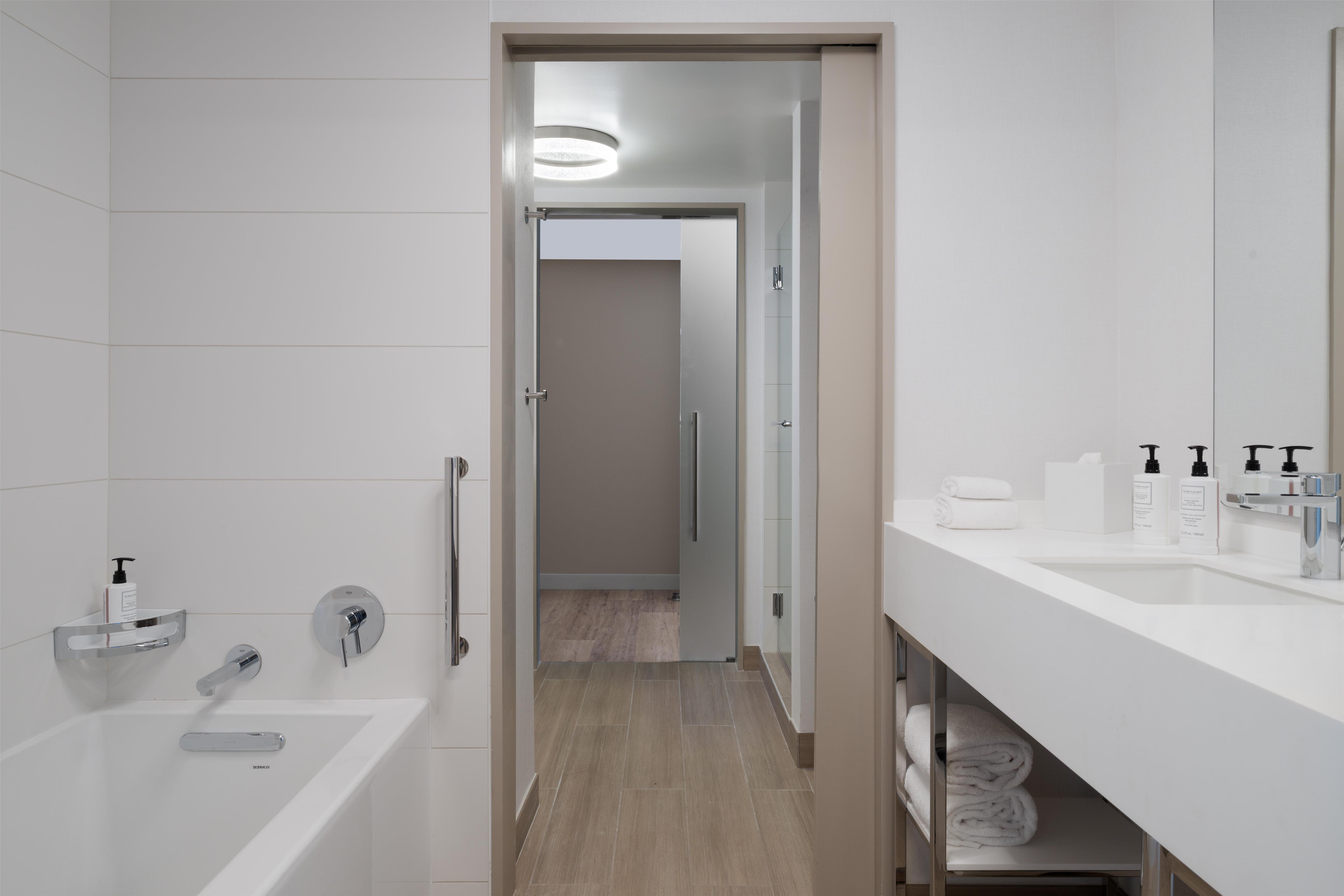 Junior Suite City View