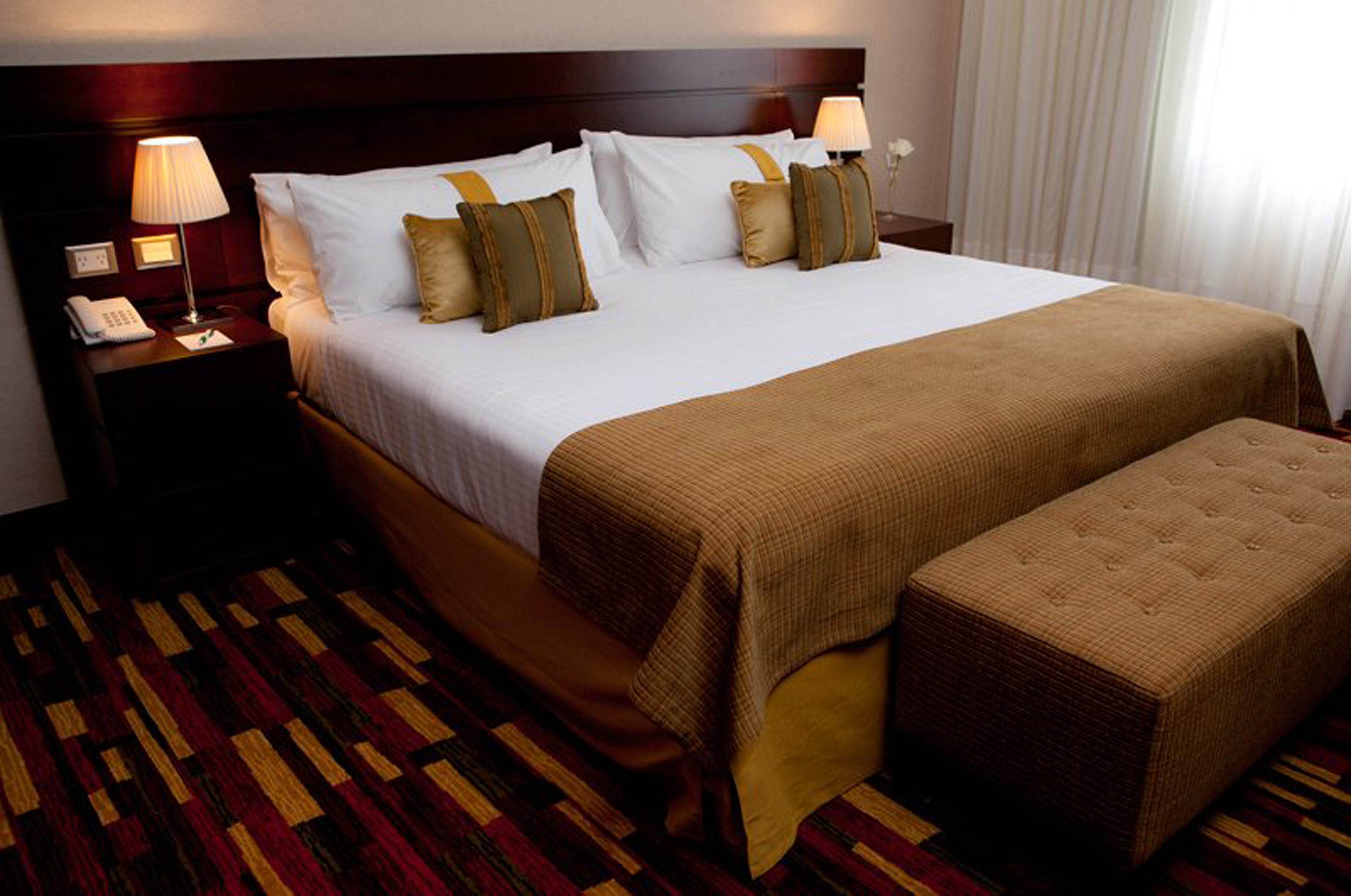 Double Executive King Bed