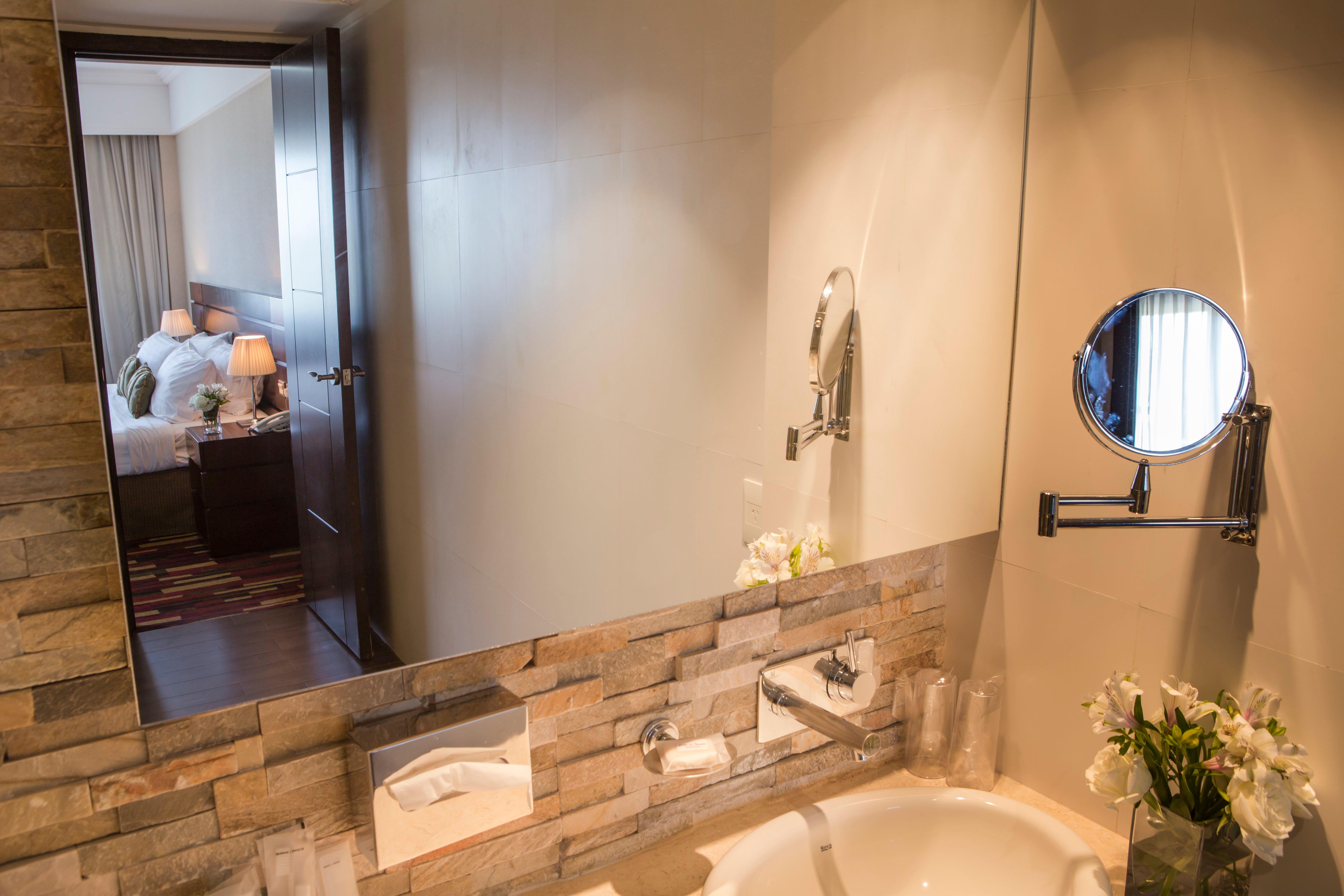 Double Executive King Bed