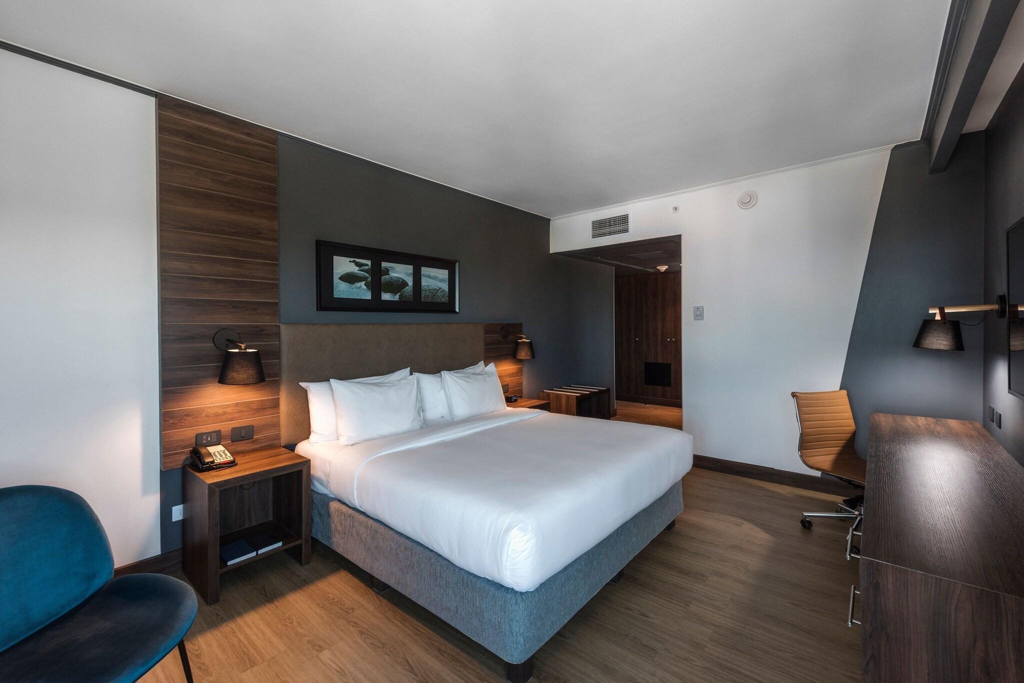 Double King Size Bed