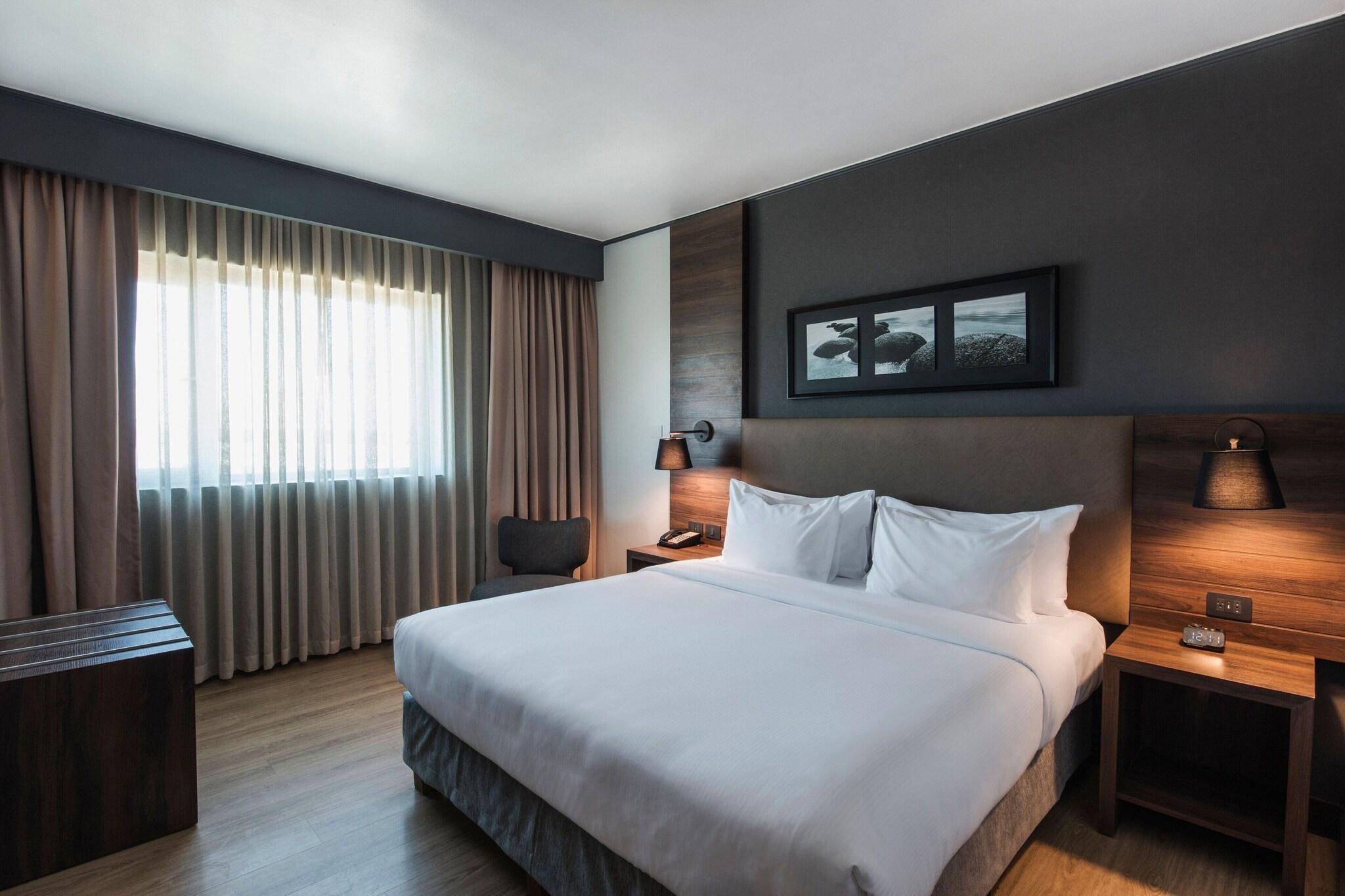 Double King Size Bed