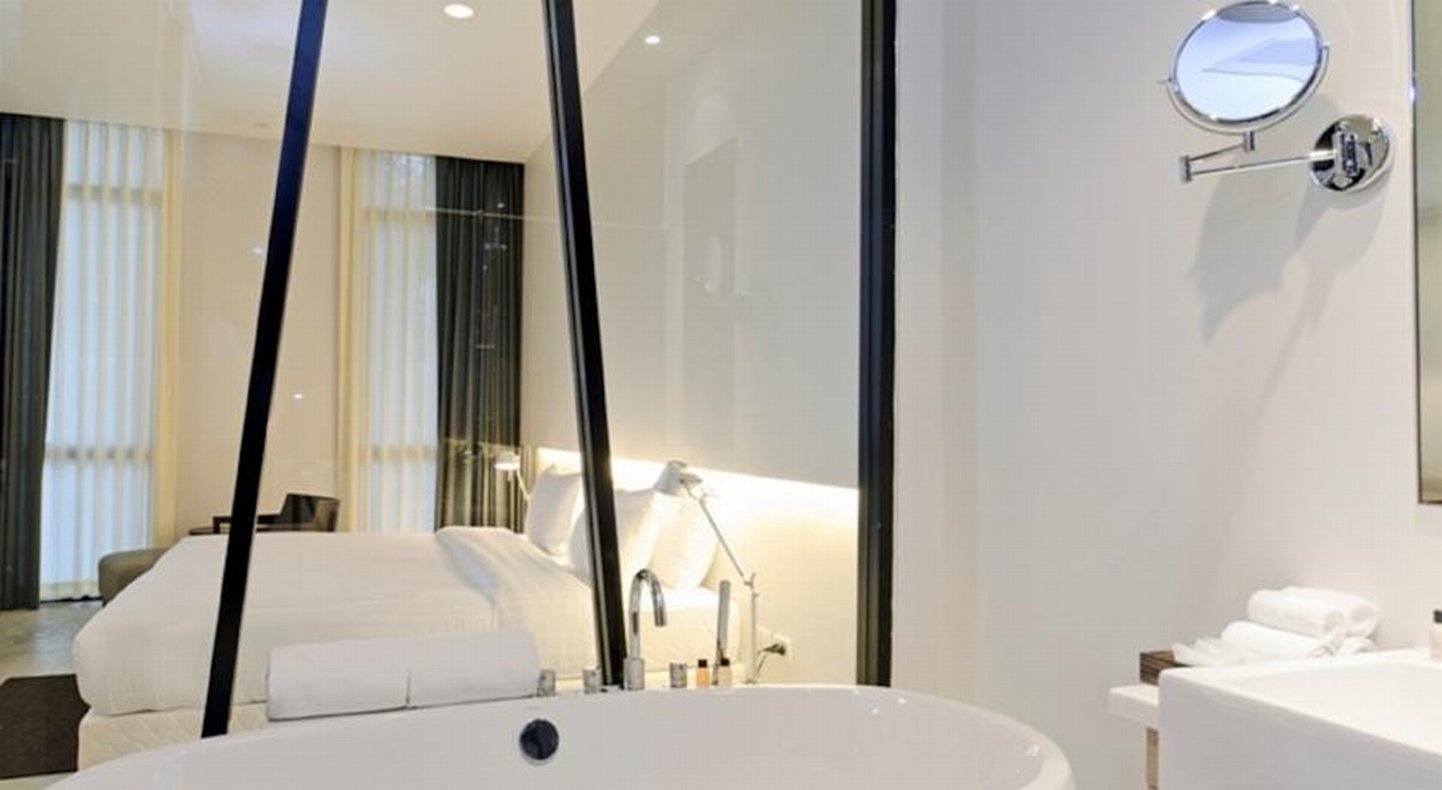 Double or Twin Deluxe Pool View